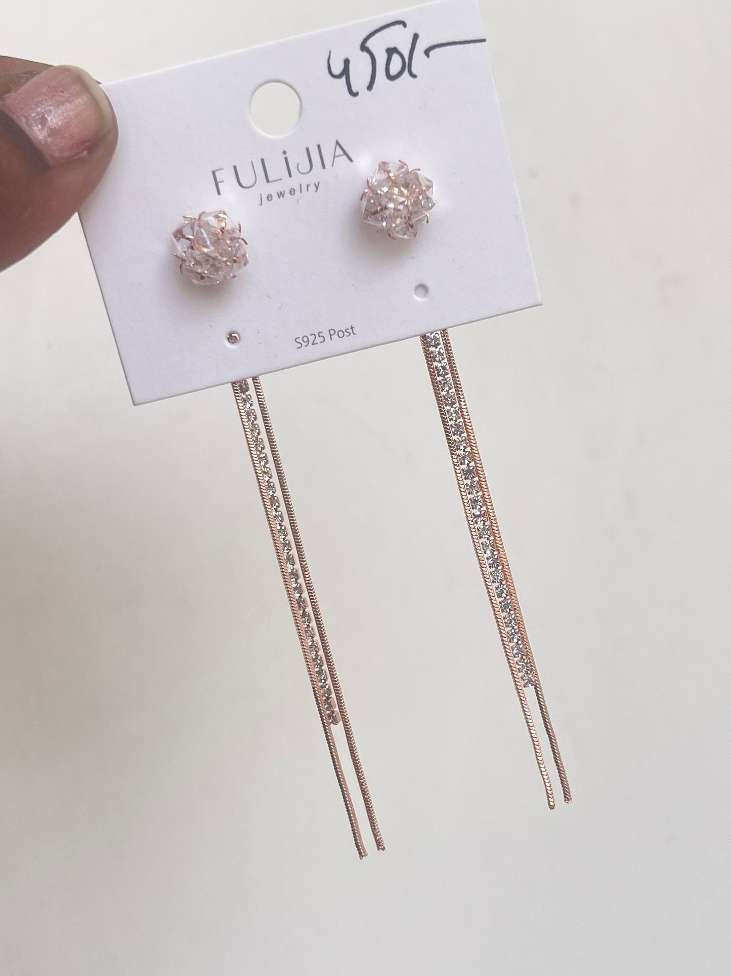 These can be use in 2 ways as studs and tassles