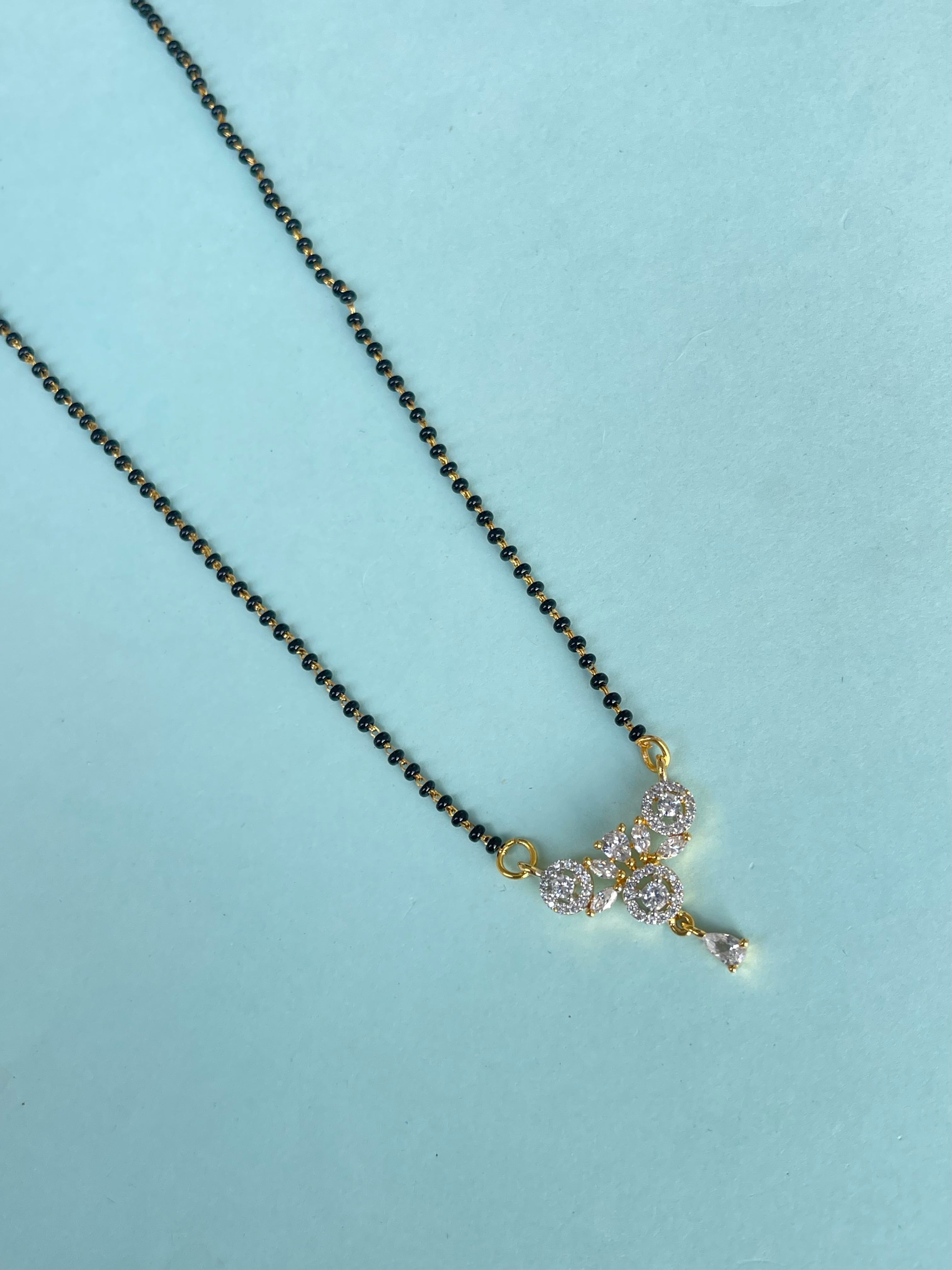 Diamond finish pendant with earrings single line 18 inches blackbeads