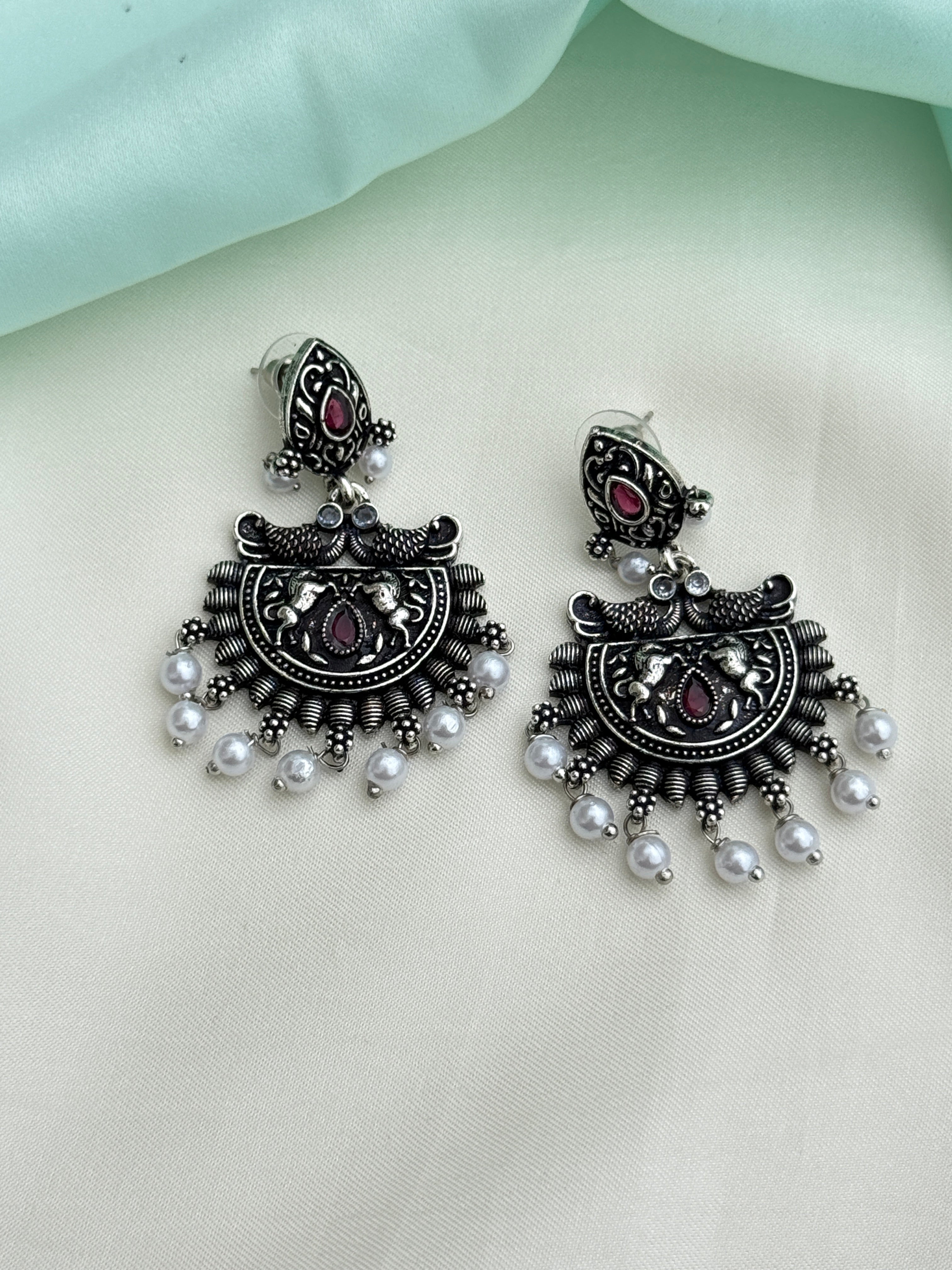 Er208 oxidised chandbalis back push earrings