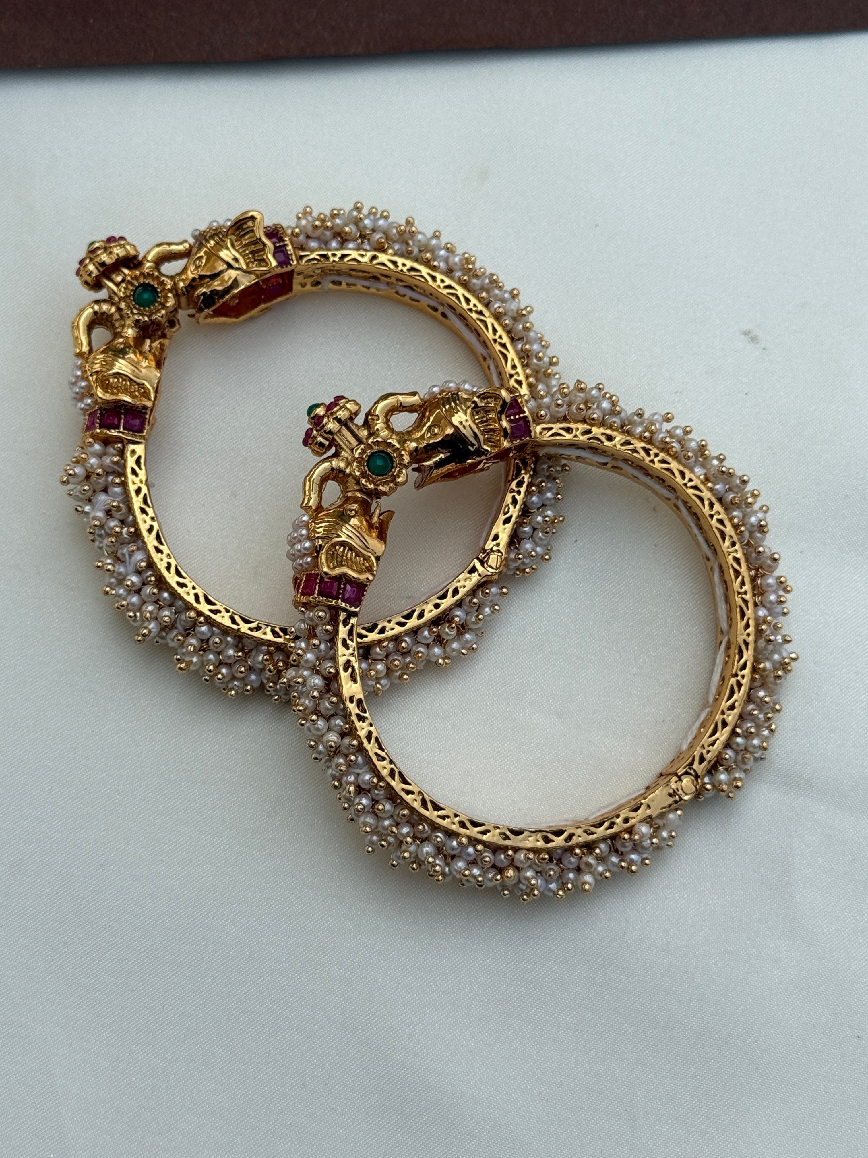 Sb612 elephant pearl kada openable kada