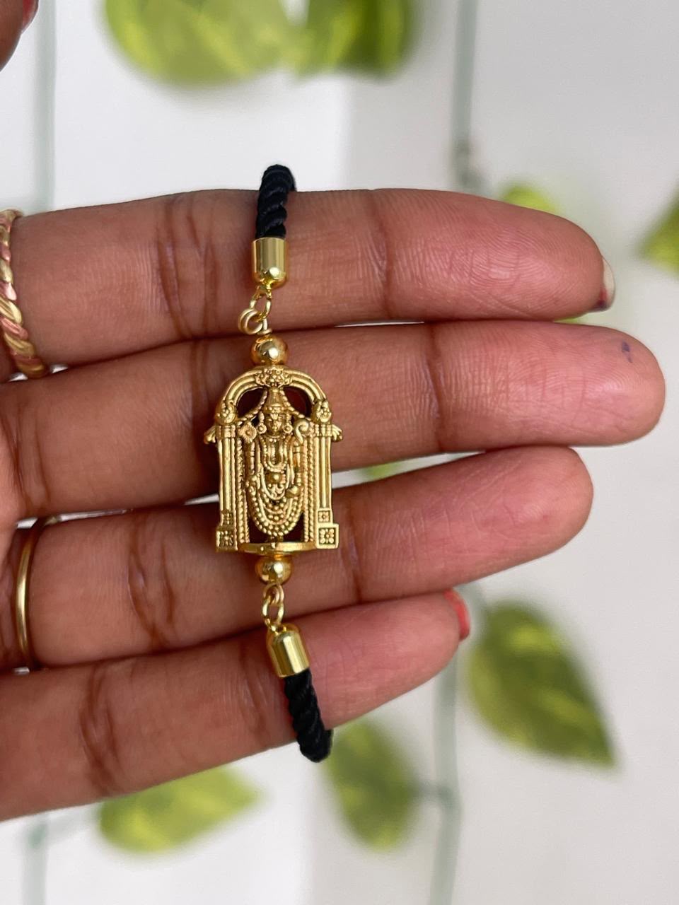 Venkateshwarlu black thread adjustable rakhi bracelet br582