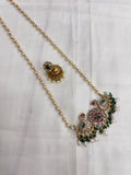 Single line pearl chain with Uncut kemp dual peacock pendant