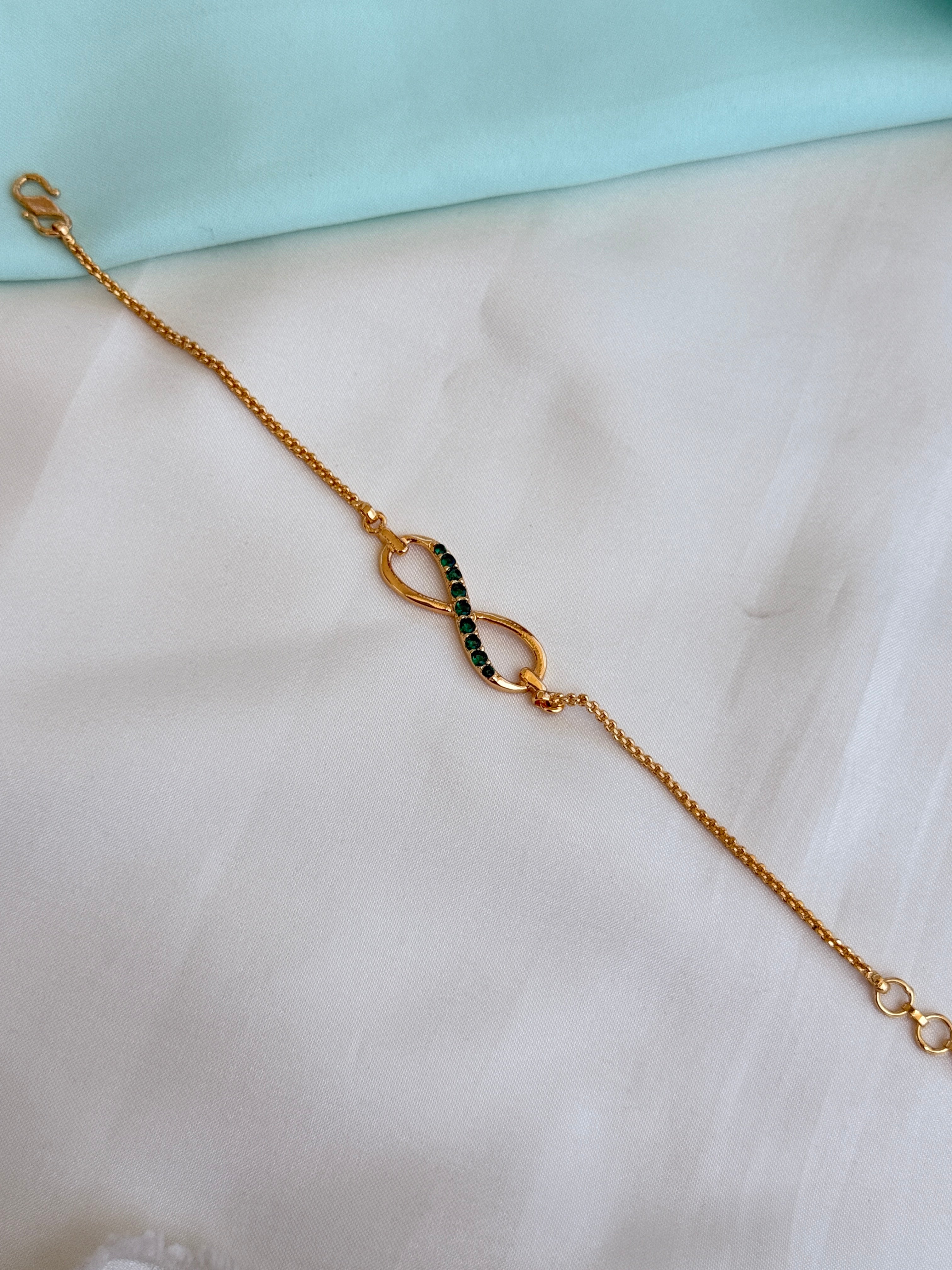 Ph300 panchaloham infinity 8.5 inches {2.6 to 2.8} size adjustment chain bracelet