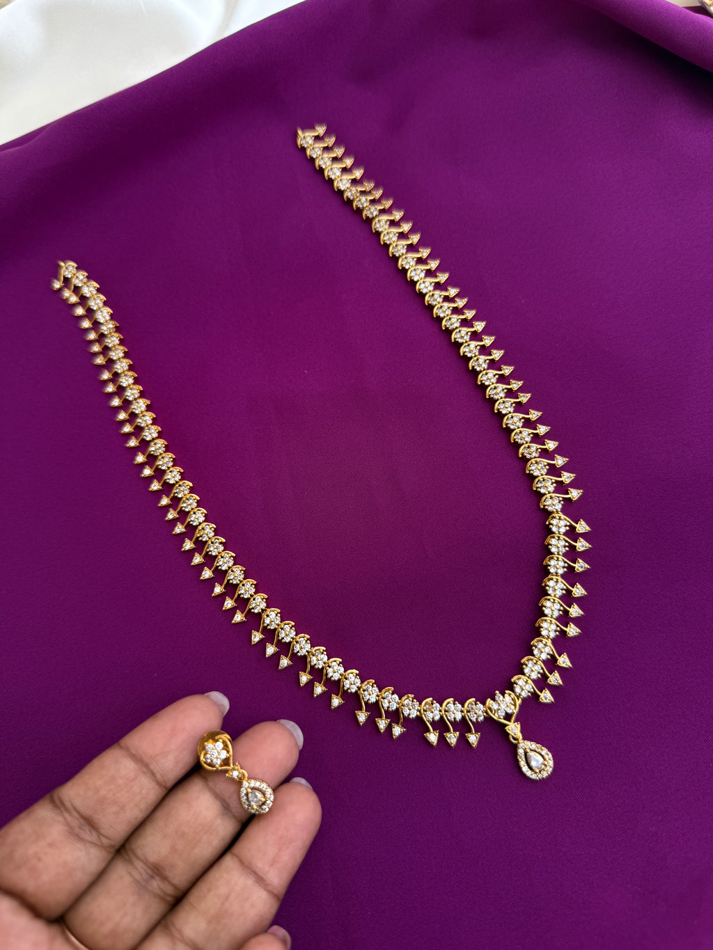 Unique long flower design Neckset with earrings ns903