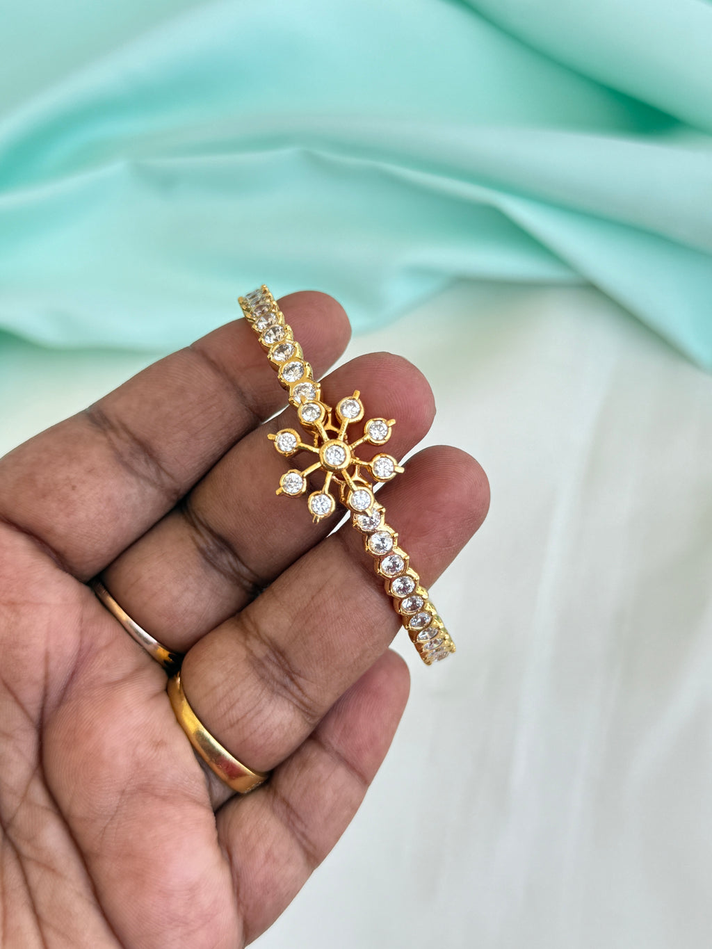 Ph514 panchaloham polished full stones single flower kada bangle