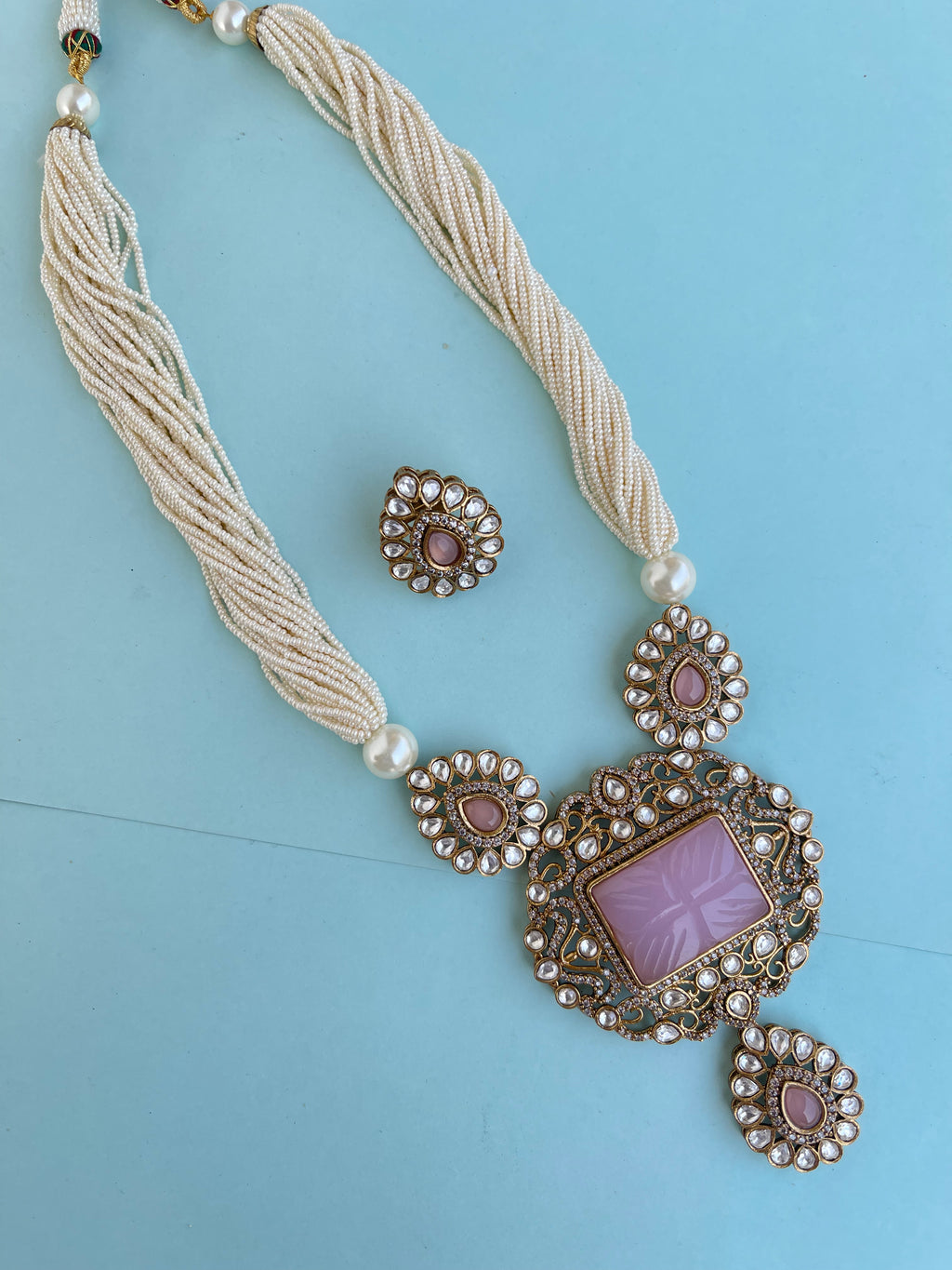 Rice pearl kundan short neckset with pendant and earrings