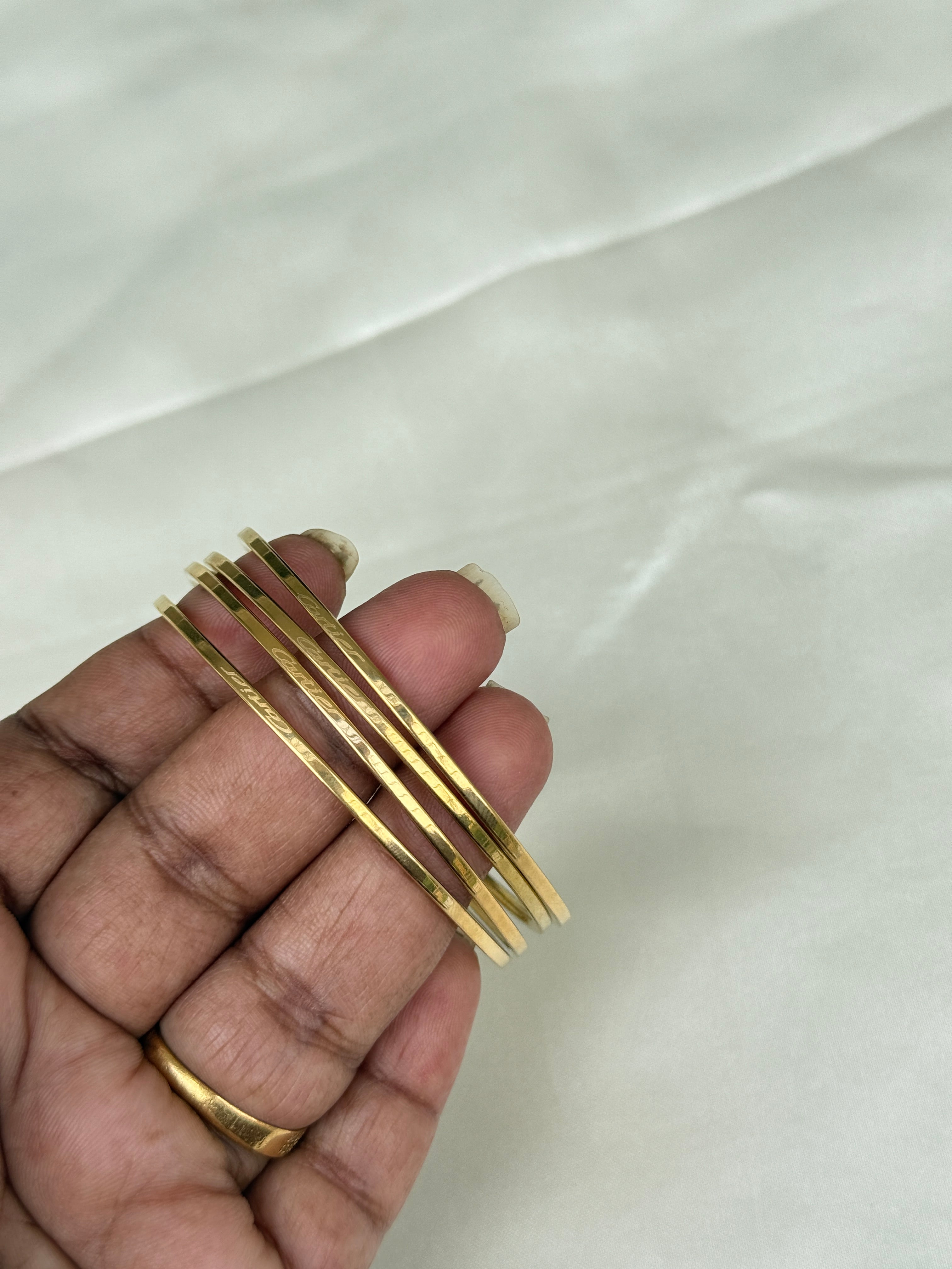 Ab500 Cartier inspired plain anti tarnish bangles color won't fade