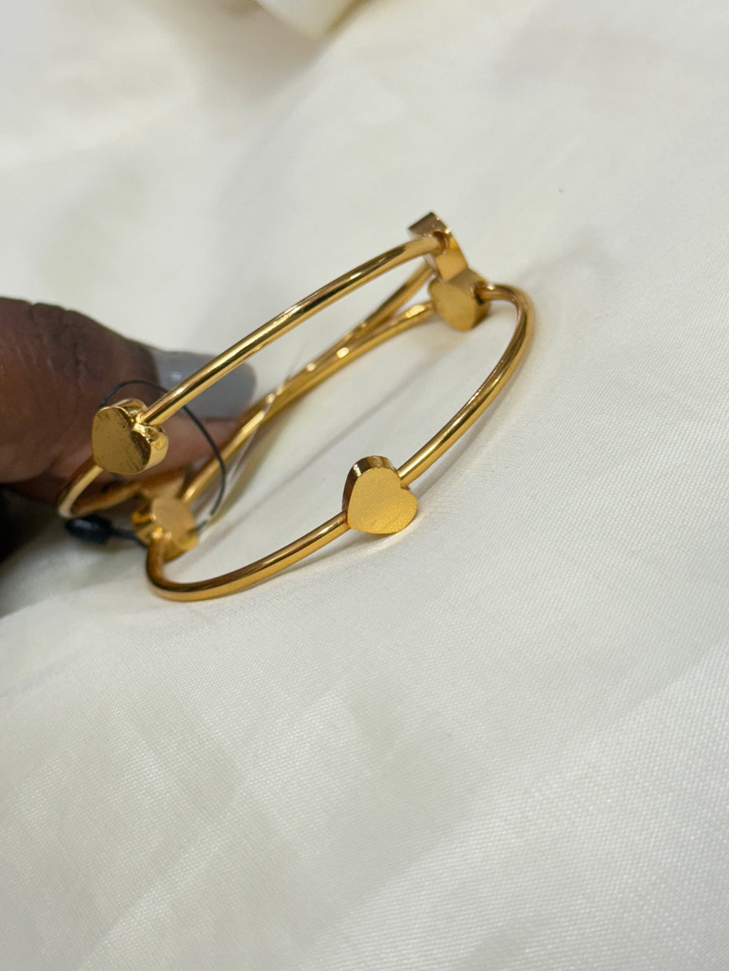 Kd004 kids bangles available size 1:8,10,12,14,2:0