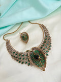 Antique-finish Spider-wing neckset with green crystals Ns966