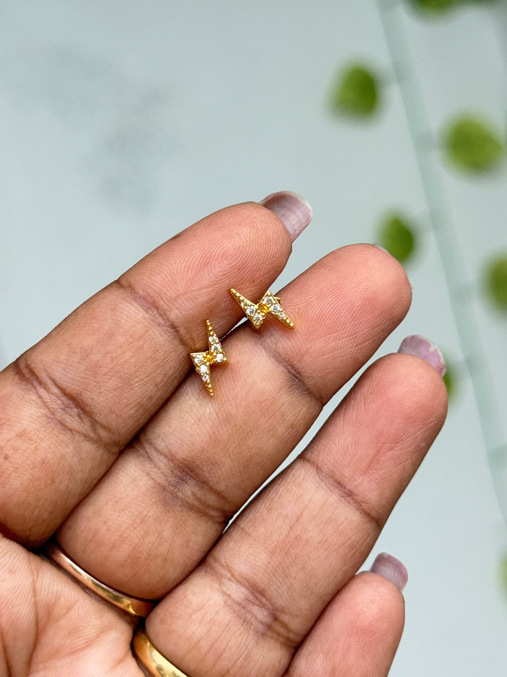 St201 back ball thunder design studs can be use in top studs and second studs
