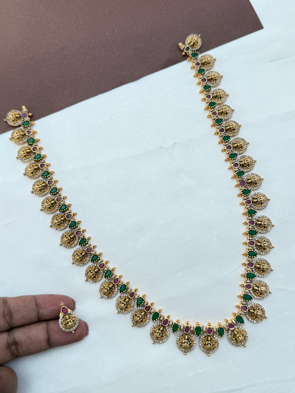 Lh561 Lakshmi devi 3/4th bottumala haram