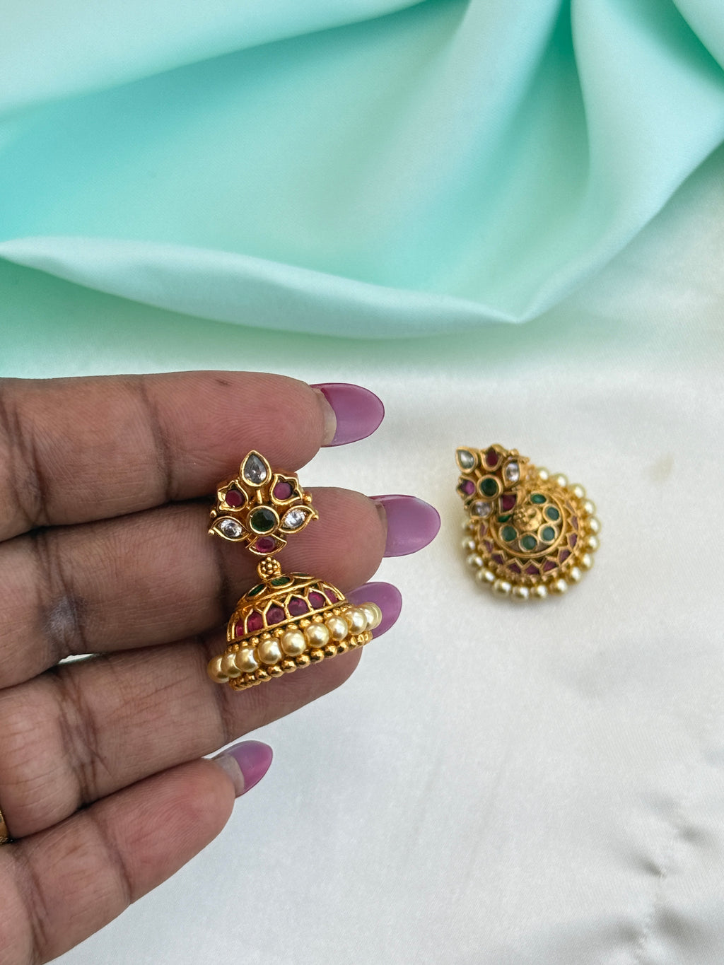 Er258 kemp small butta earrings suits for kids and adults