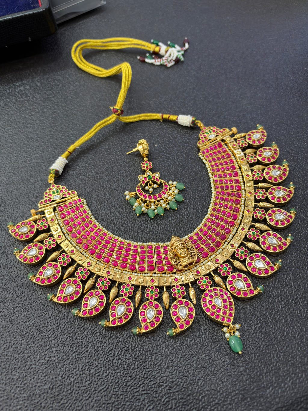 Ns4001 jadau kundan gold replica heavy neckset can be used in 19 ways