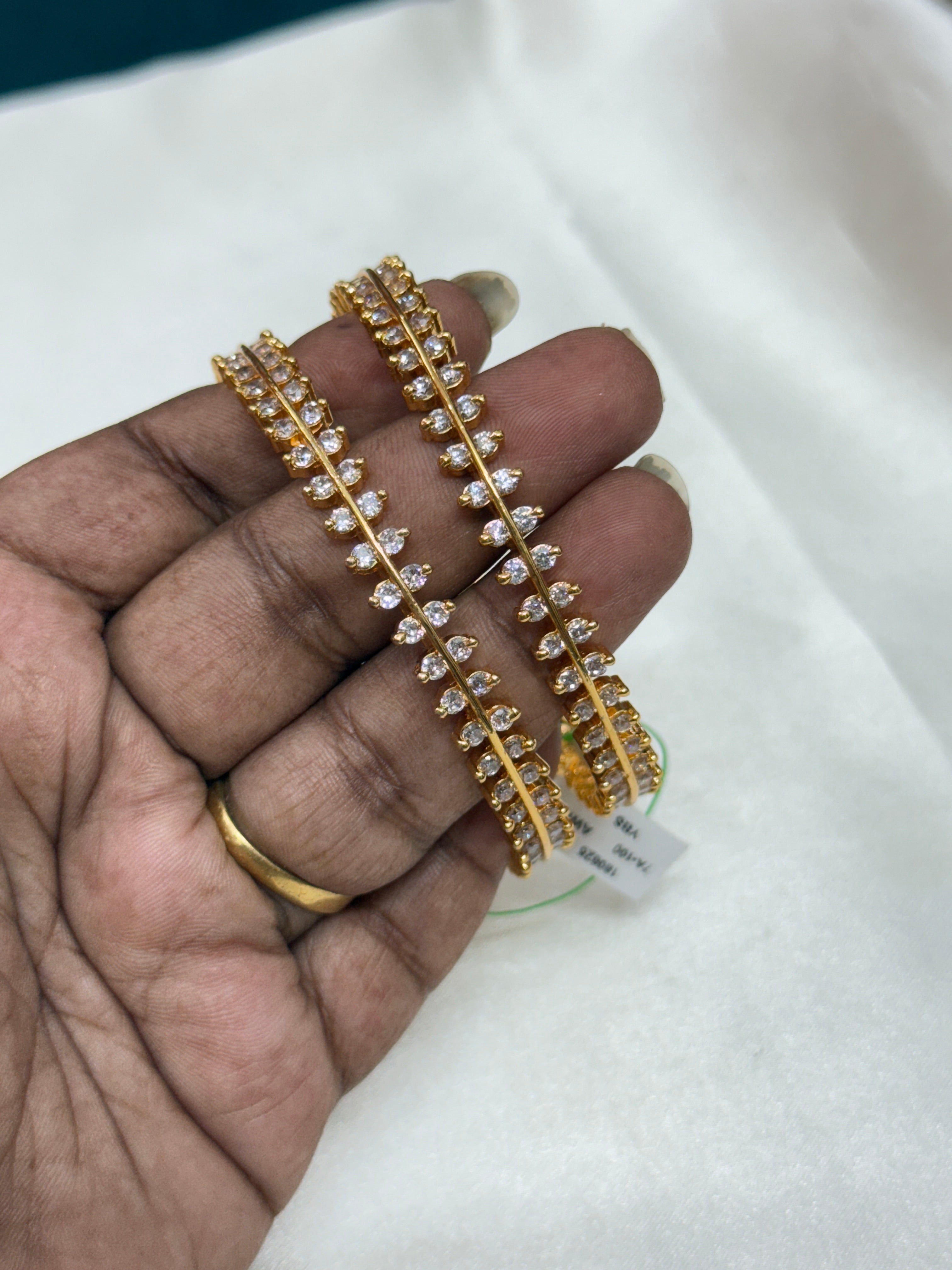 Sb137 diamond replica bangles