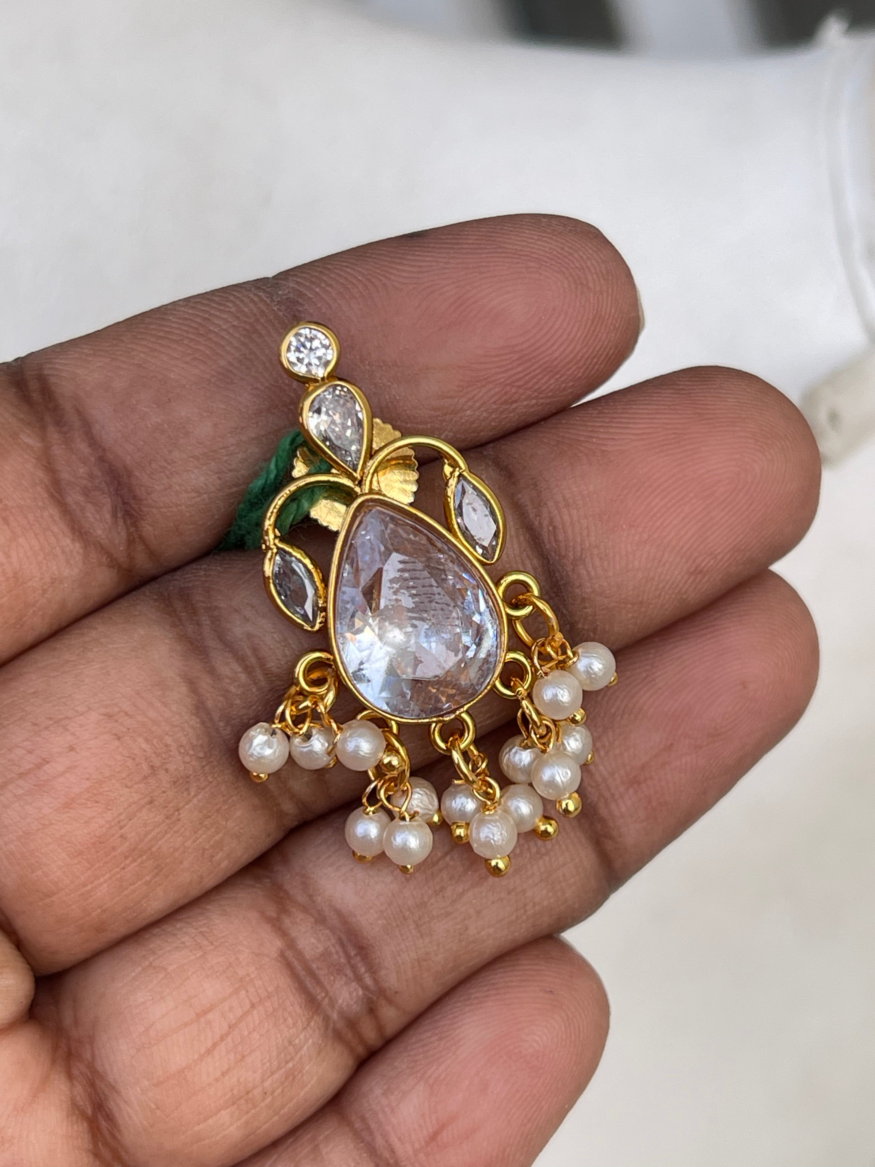 Small size earrings