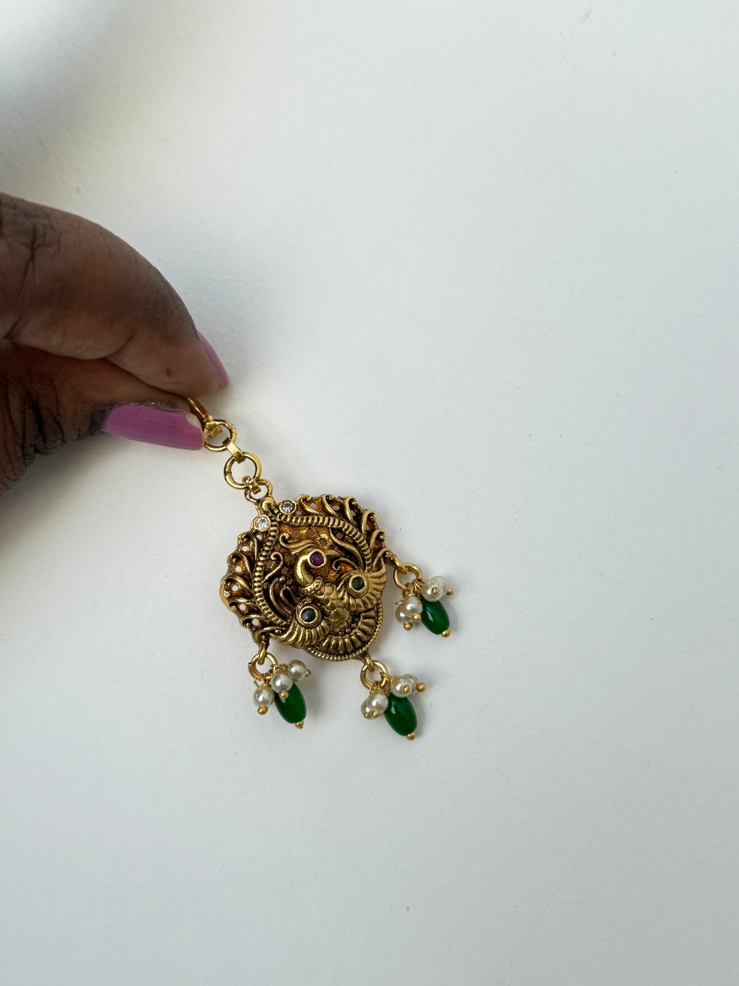 Nakshi peacock tikka with gold and green beads tk0041 tk513