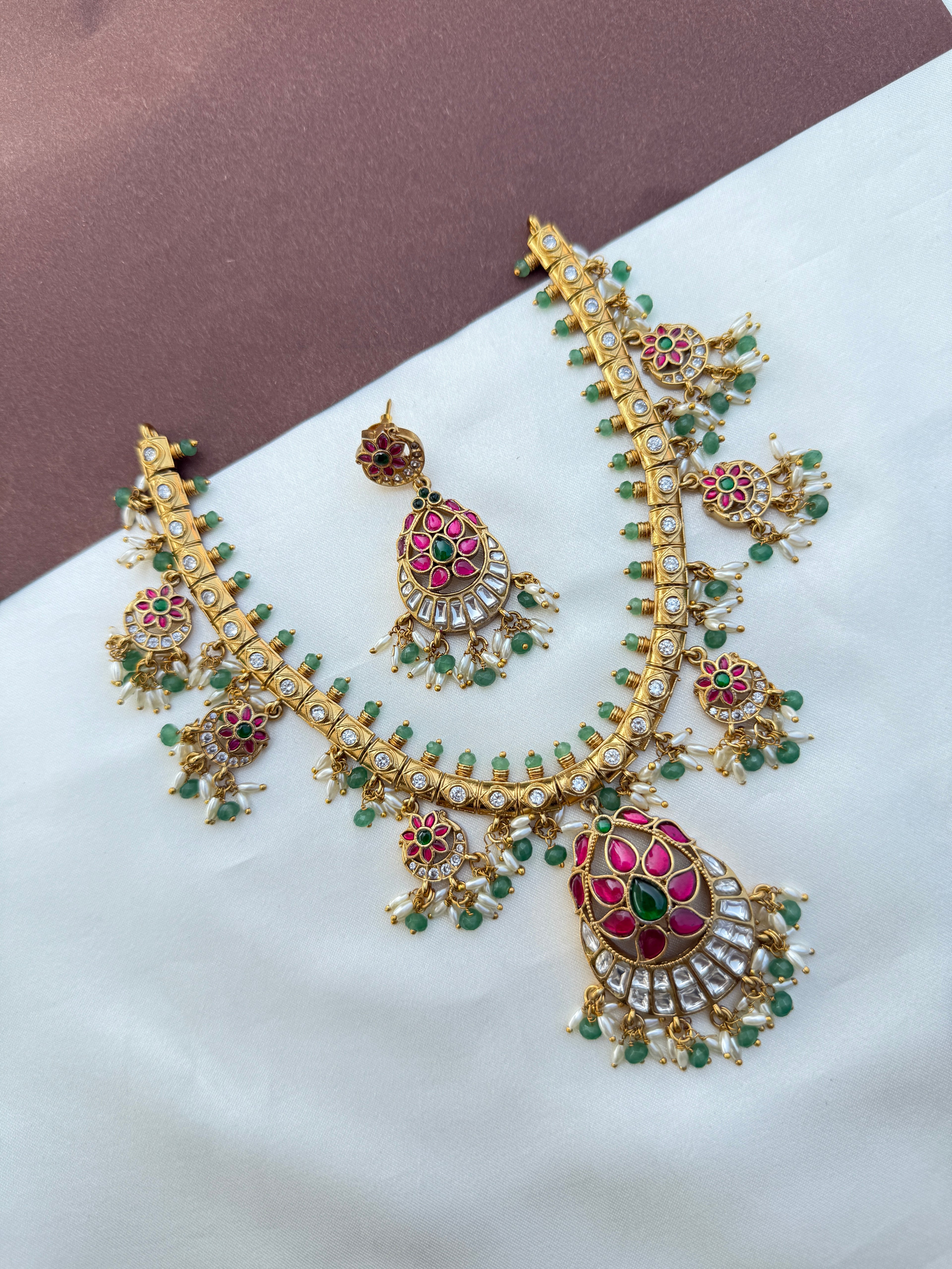 Ns595 jadau Kundan guttapusalu neckset