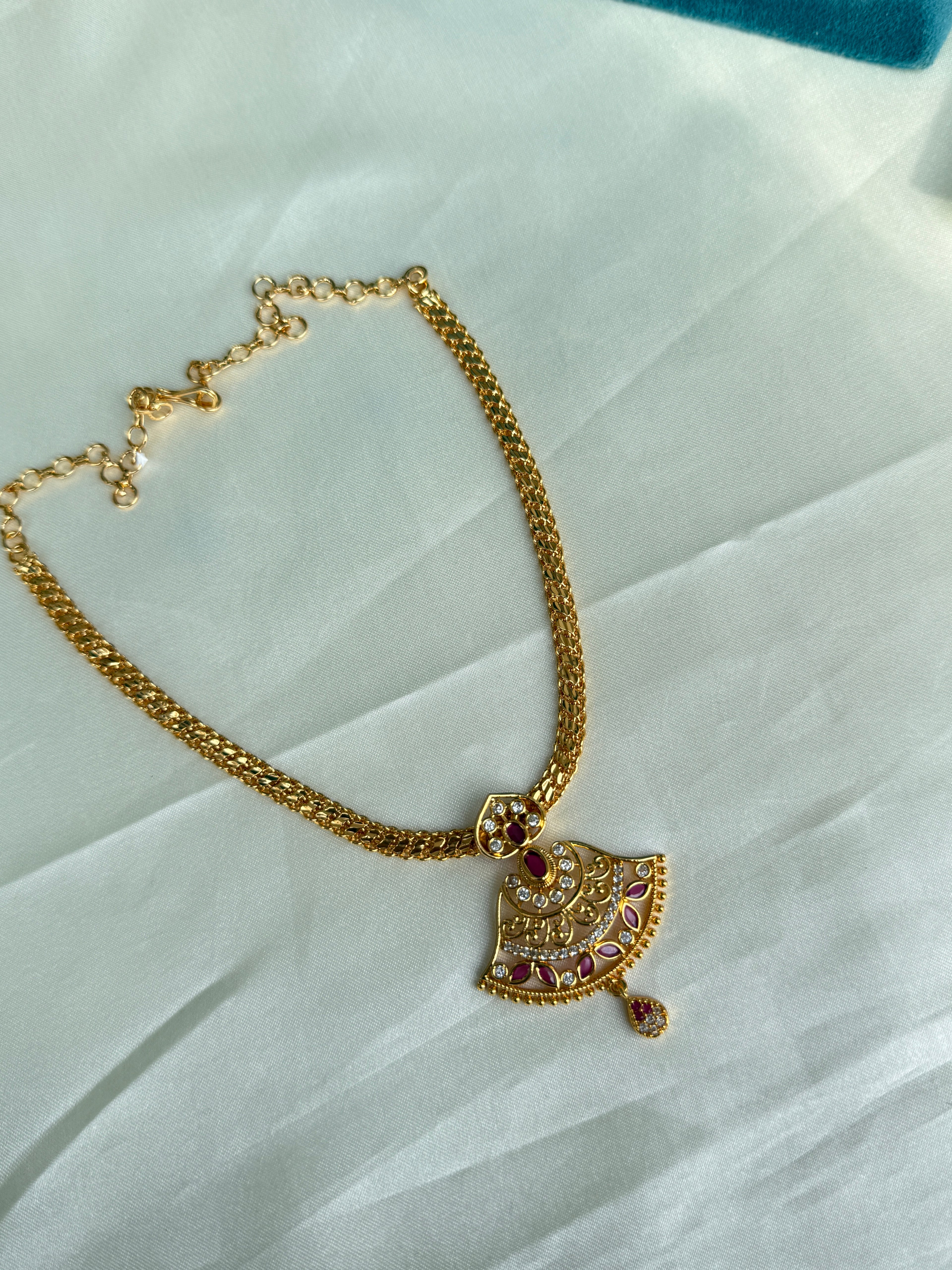 Ns537 gold small neckset