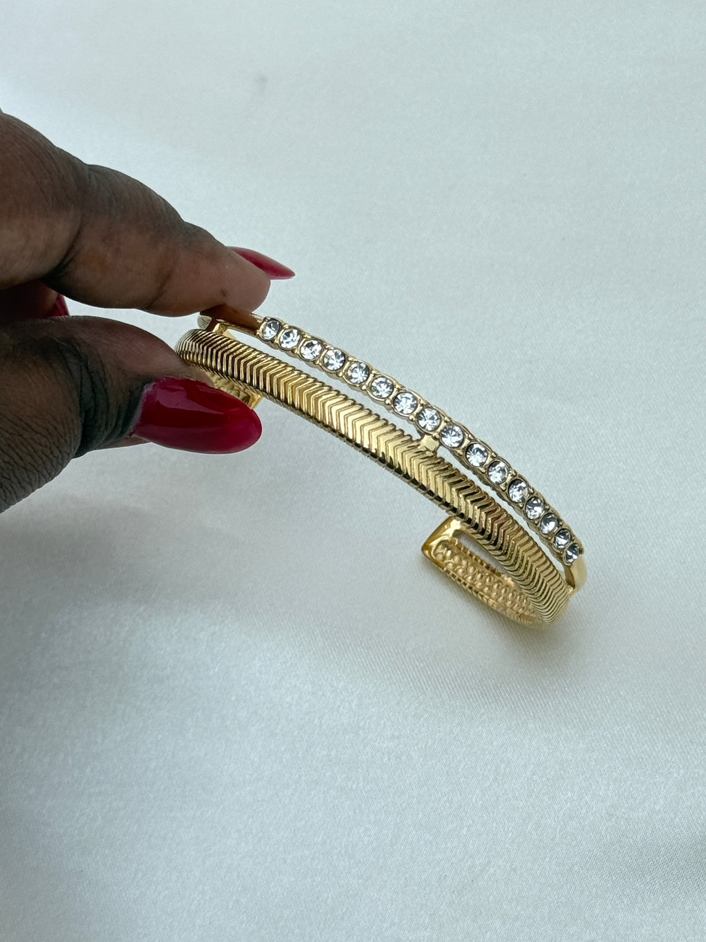 AB067 2lines openable openable bracelet