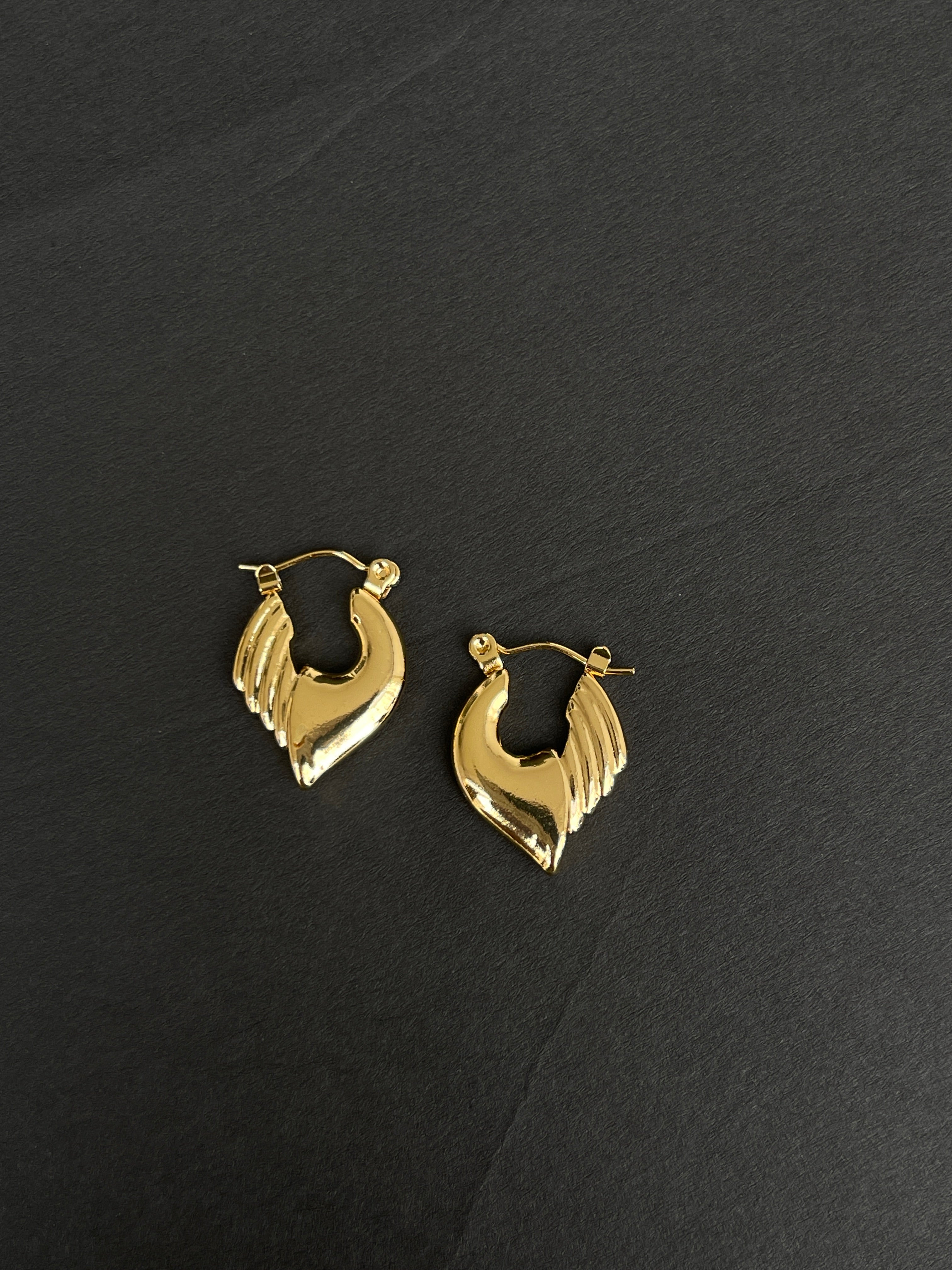 V shape hoops Color won't fade