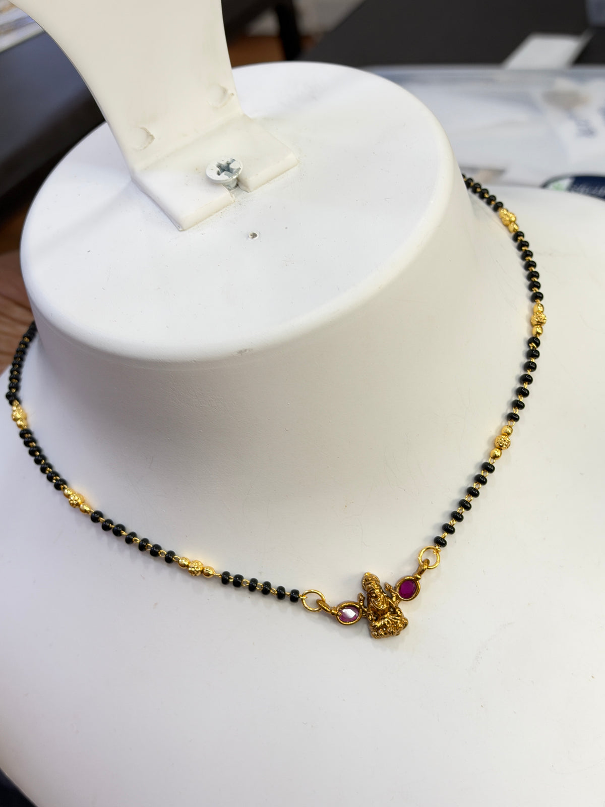 Ruby lakshmi small pendent Black beads 18 inches - available in multiple chain options Bb441