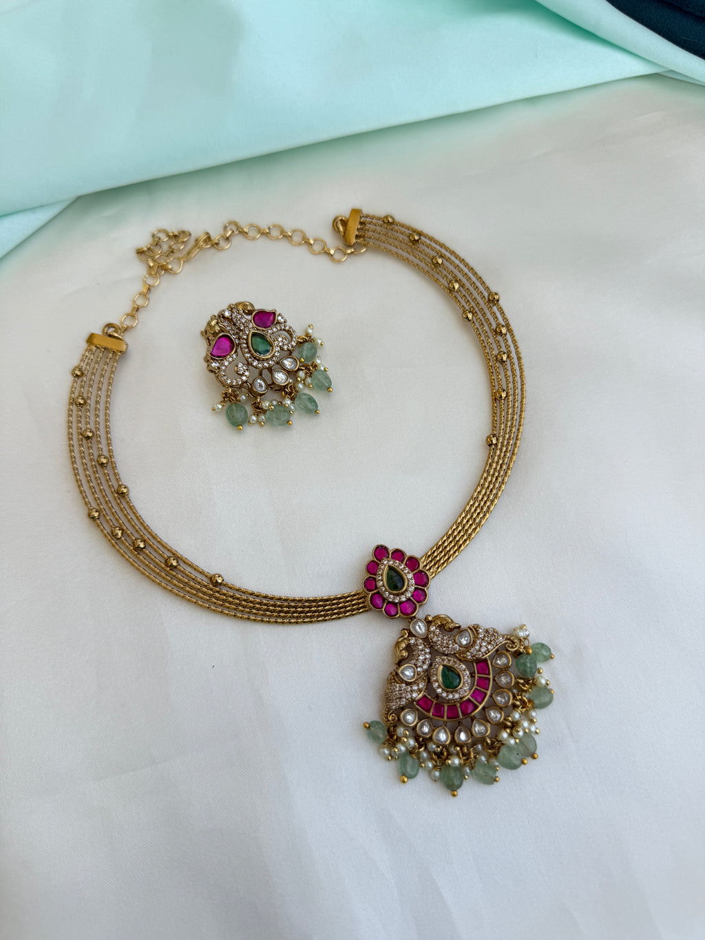 Choker Kundan neckset with floral earrings ns277
