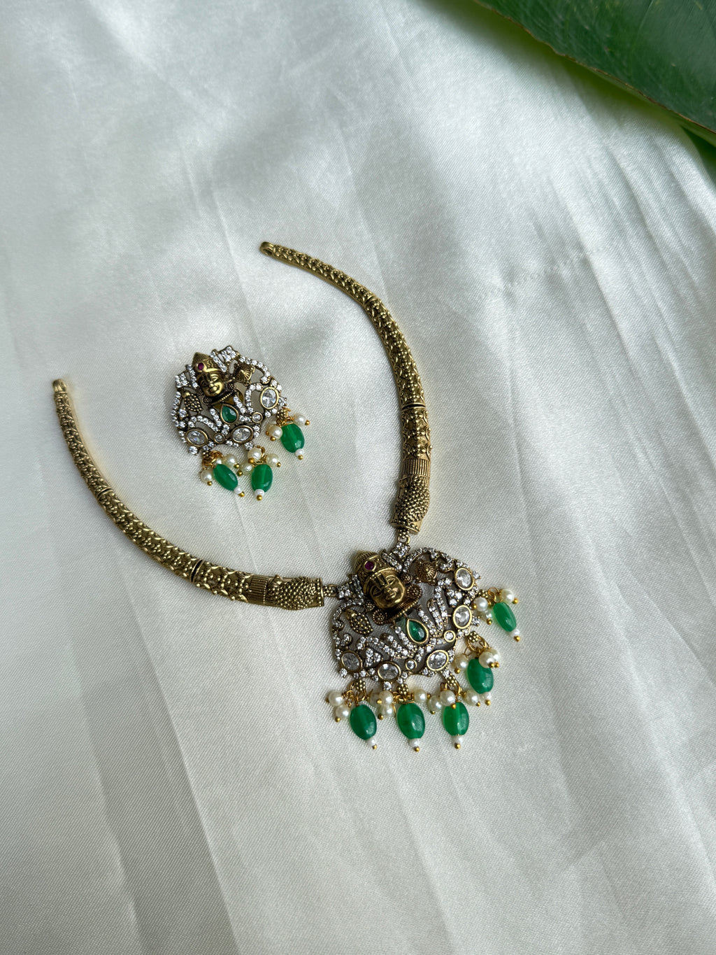 NS427 Lord Venkateshwara Kante Neckset with earrings