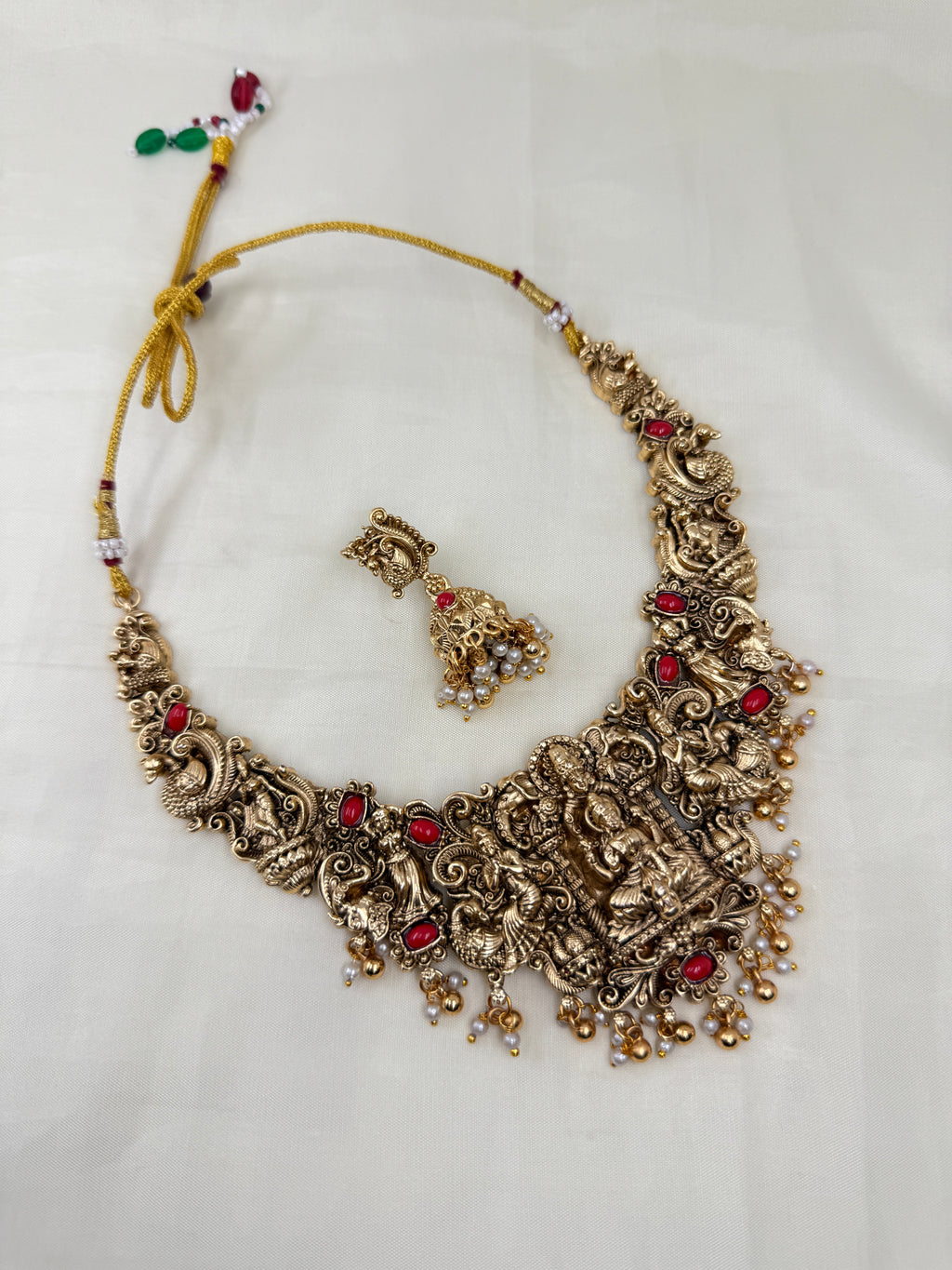 Ns313 Lakshmi Devi corals short neckset