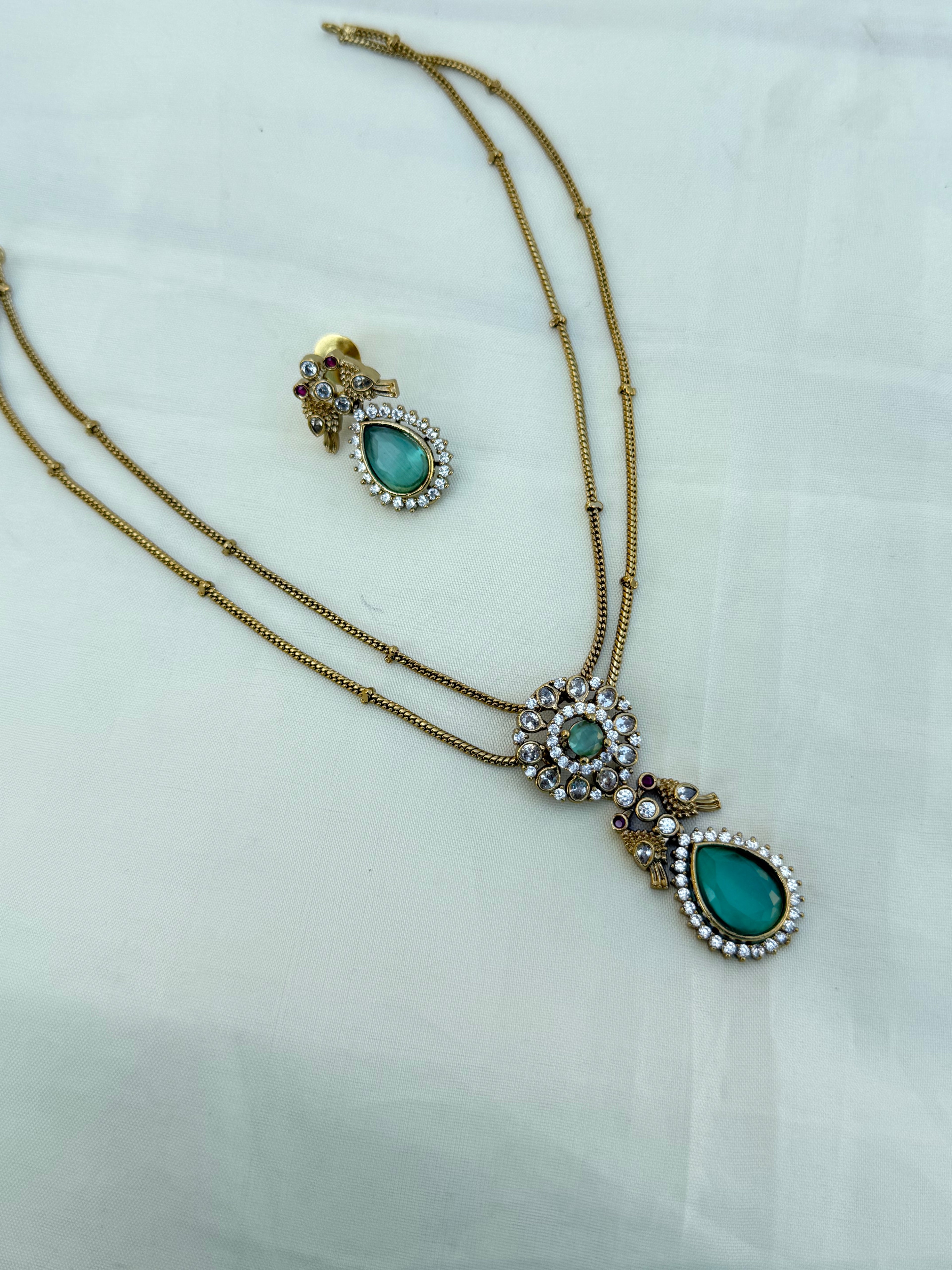 Ns0014 2 lines parrot  western Neckset