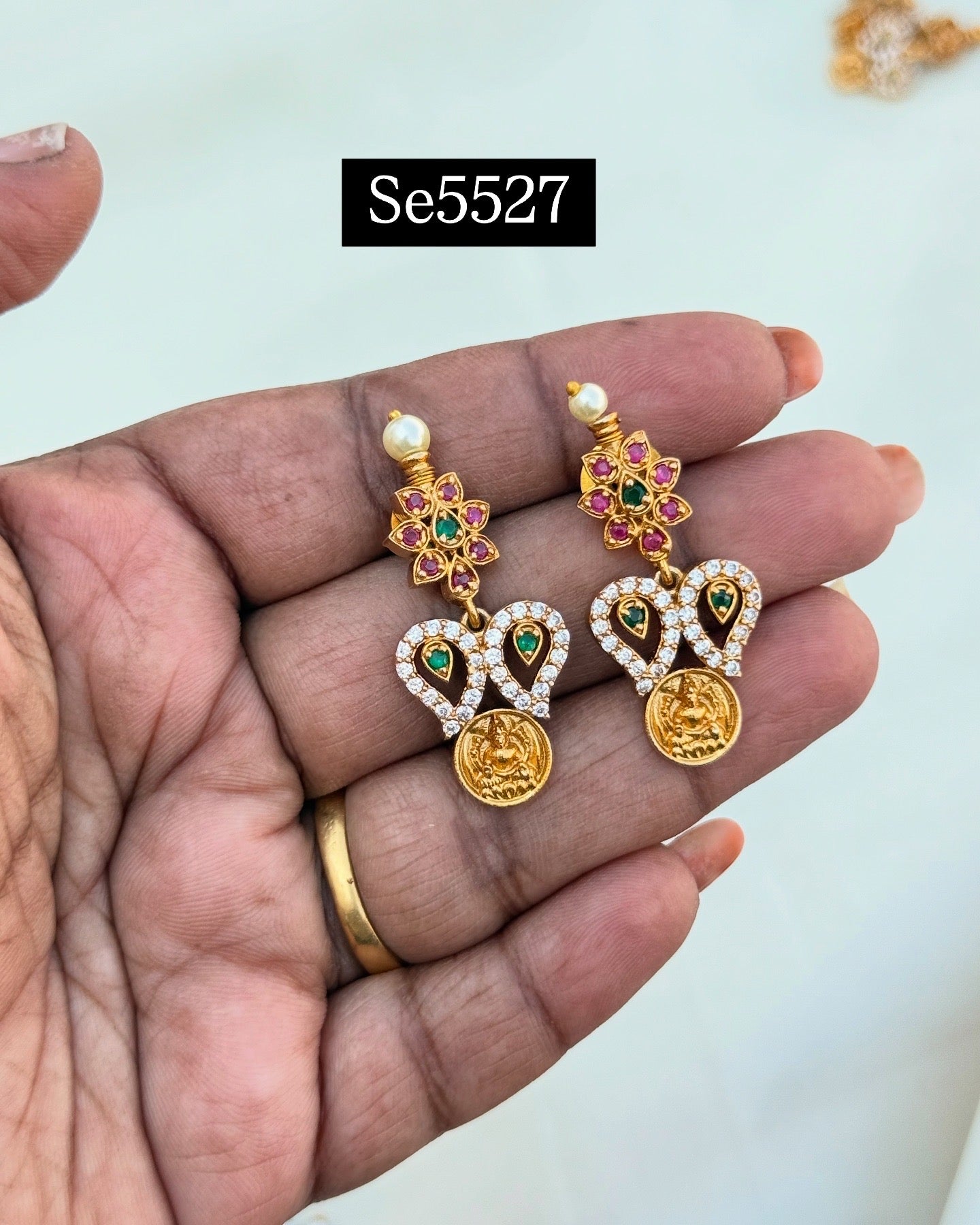 250/- sale earrings