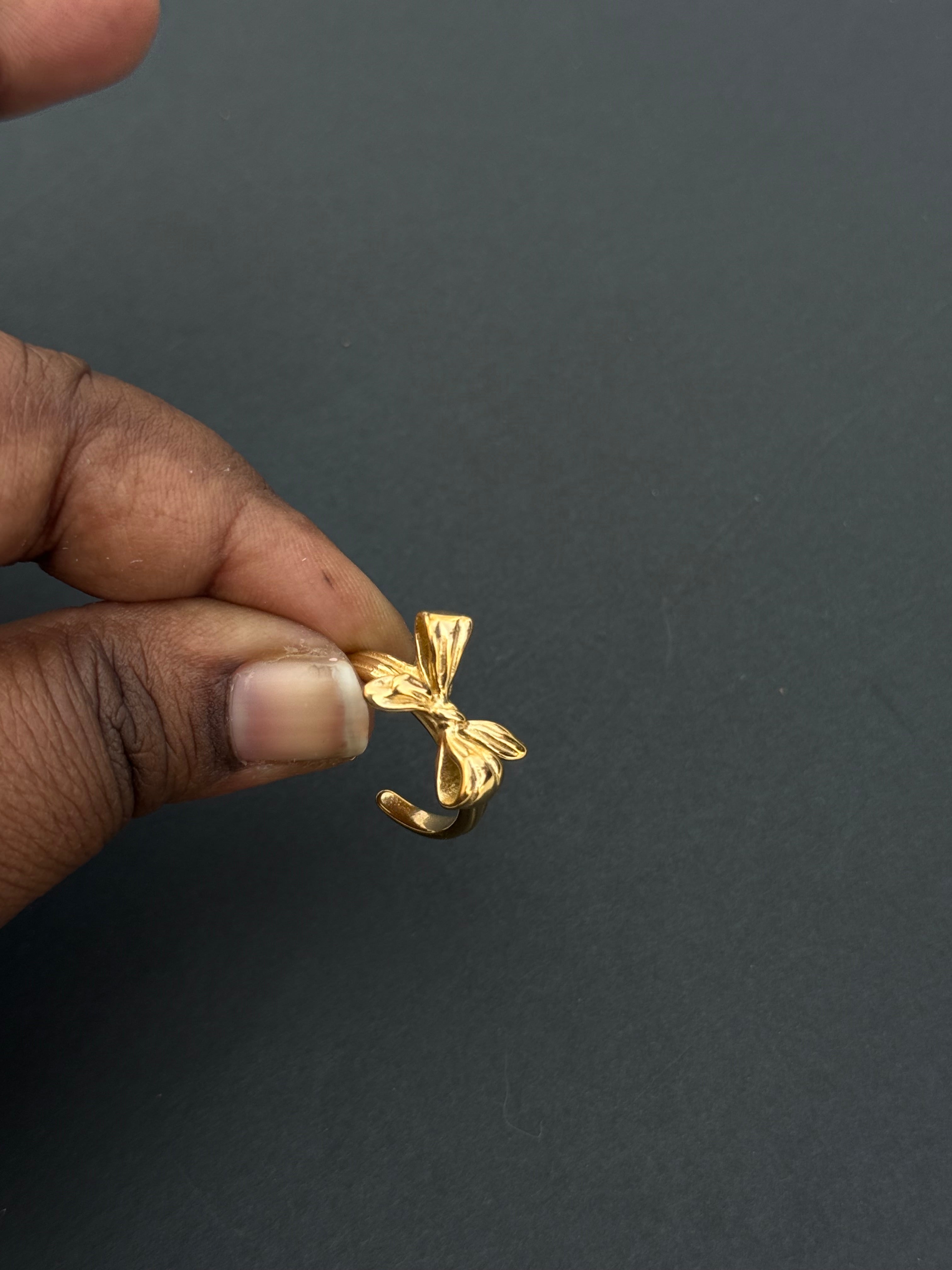 Rg003 stainless steel bow finger ring