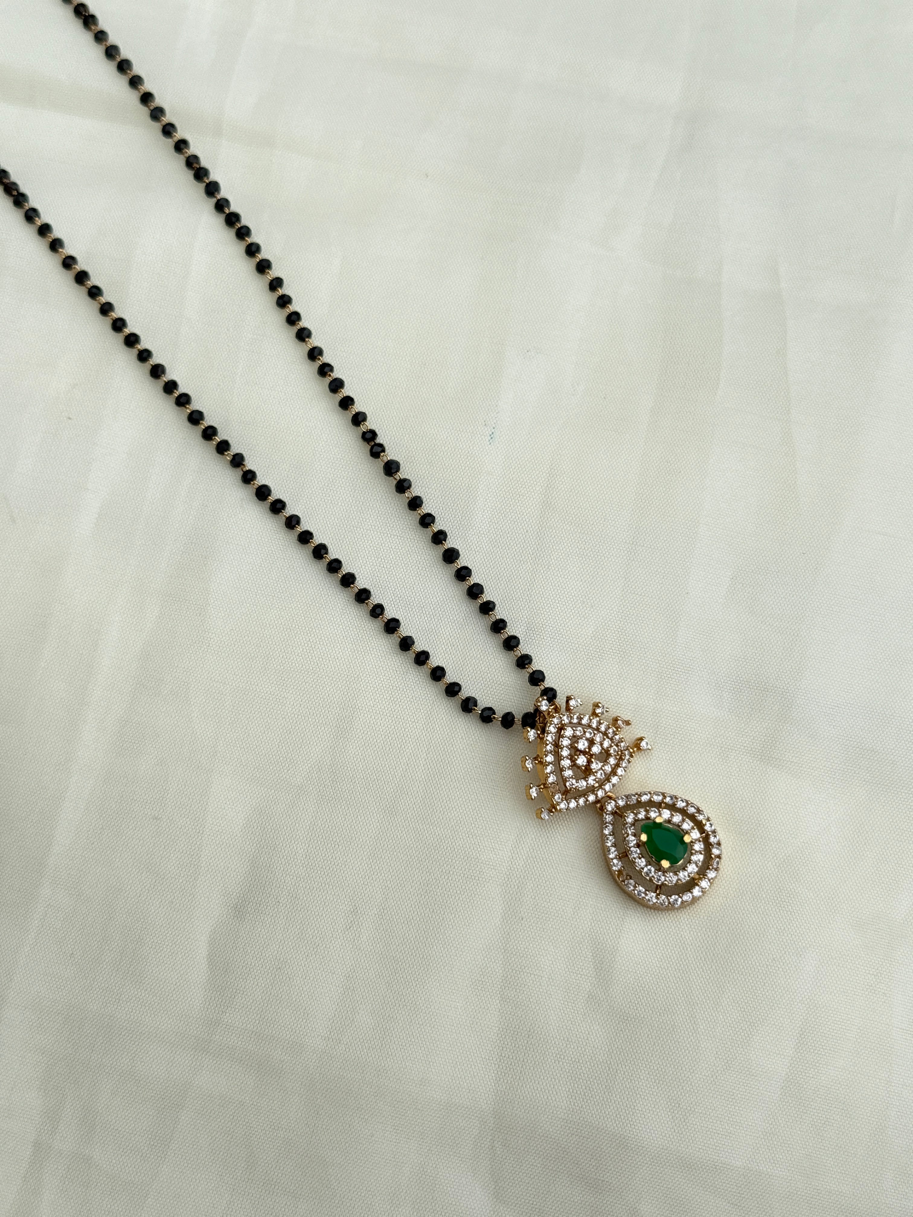 Bb016 18 inches green stone blackbeads