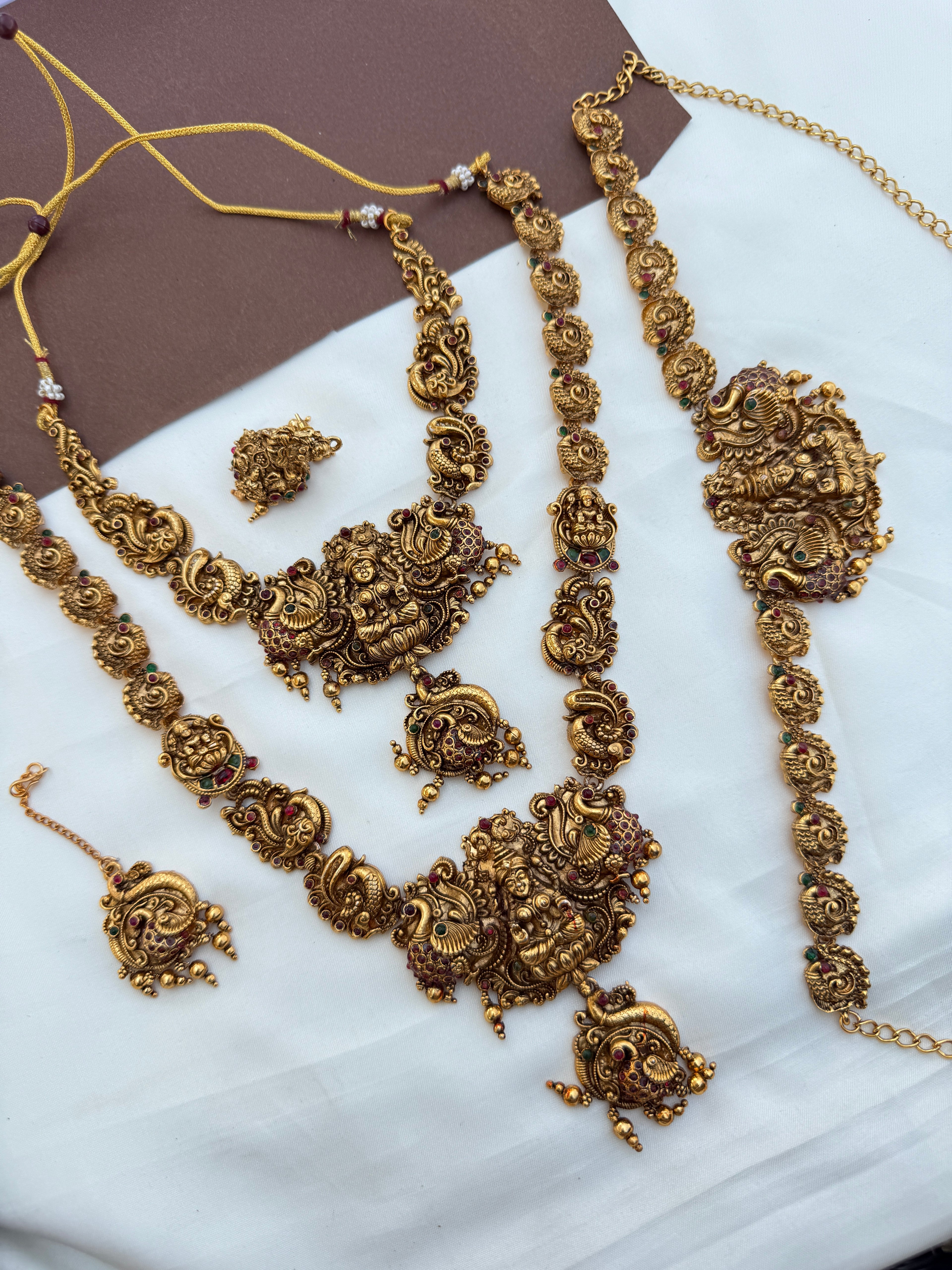 Bs247peacock Lakshmi devi brida set  with hipchain and tikka