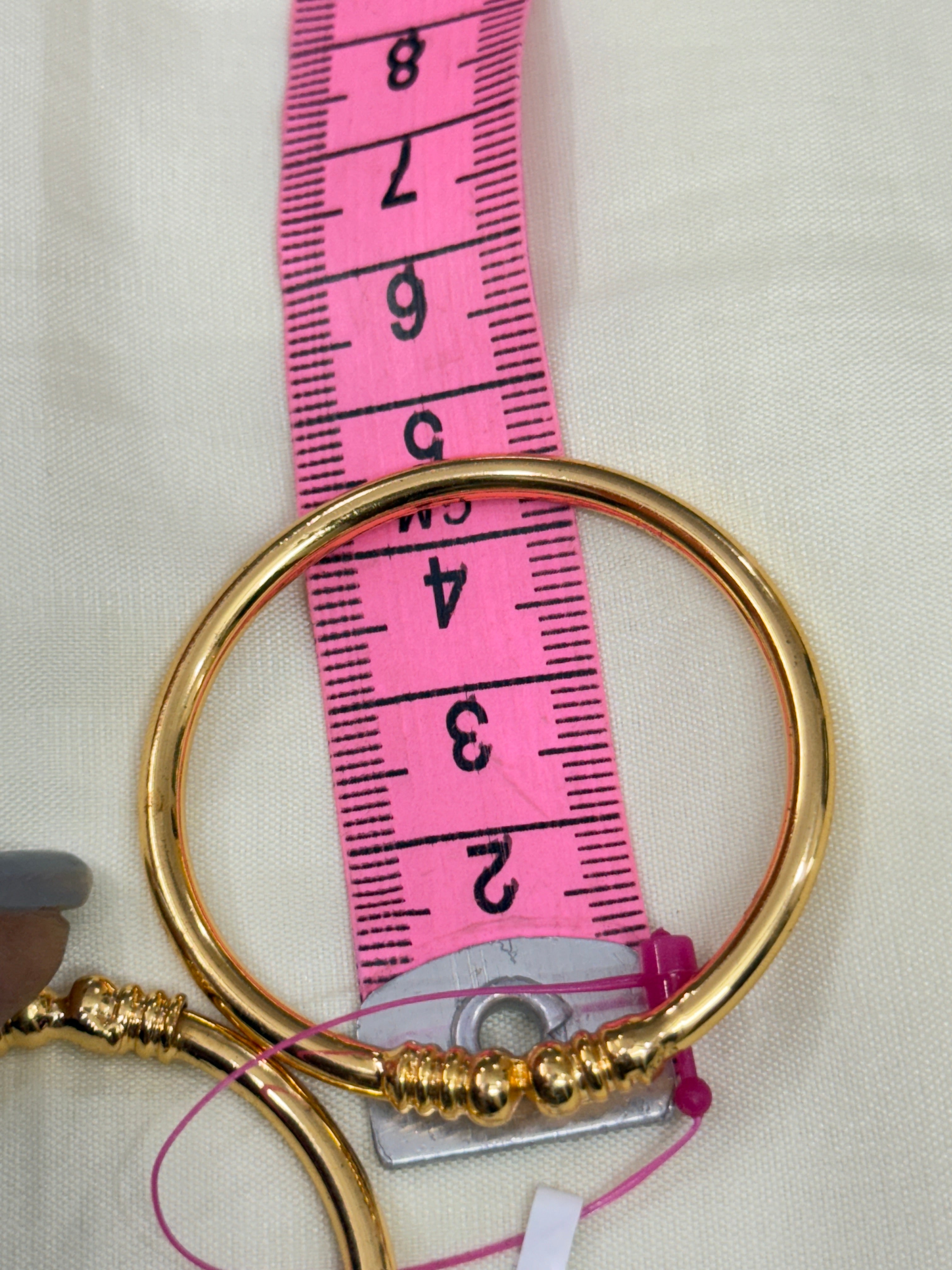 Kd004 kids bangles available size 1:8,10,12,14,2:0