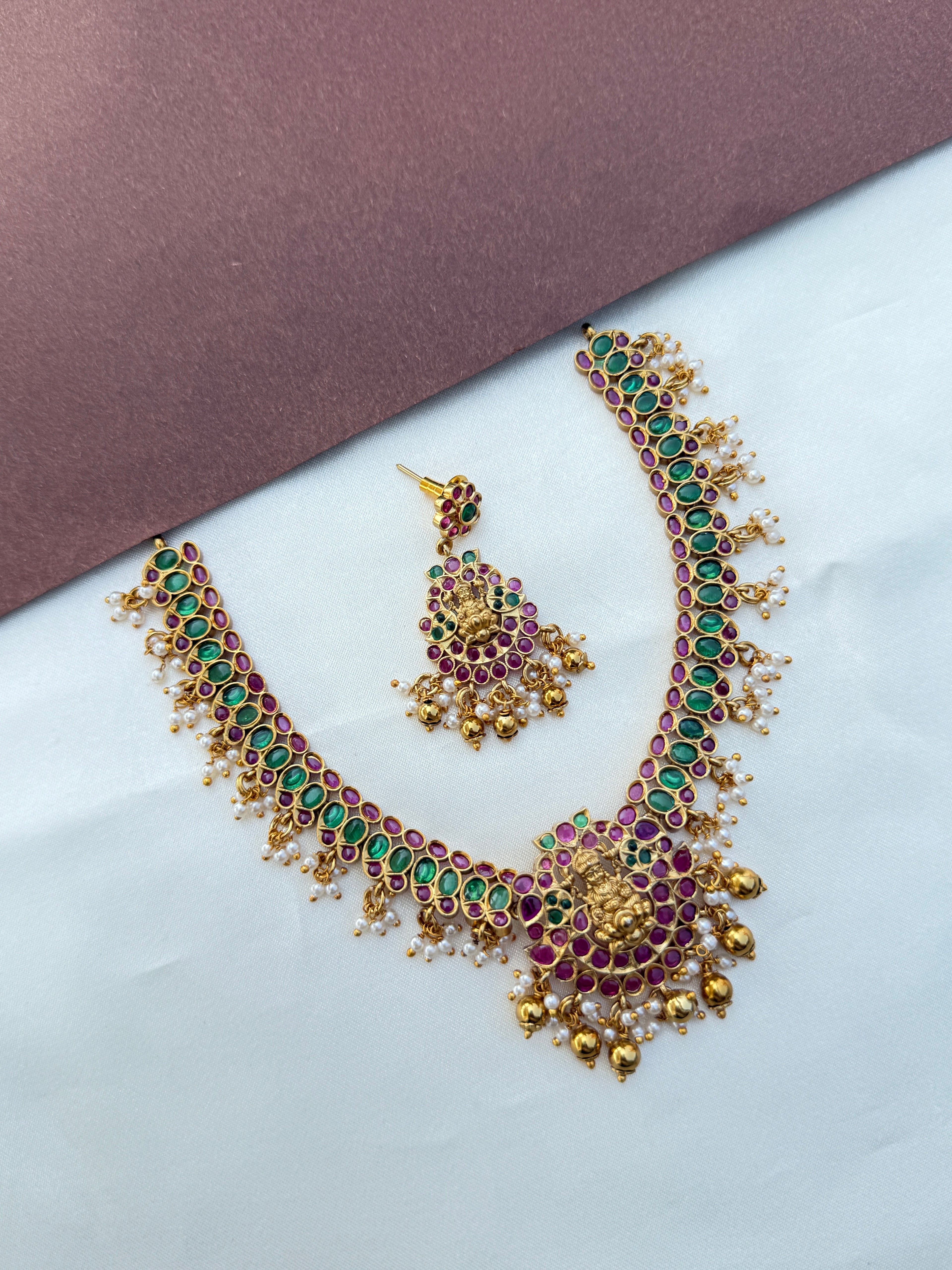 Ns592 kemp Lakshmi devi neckset