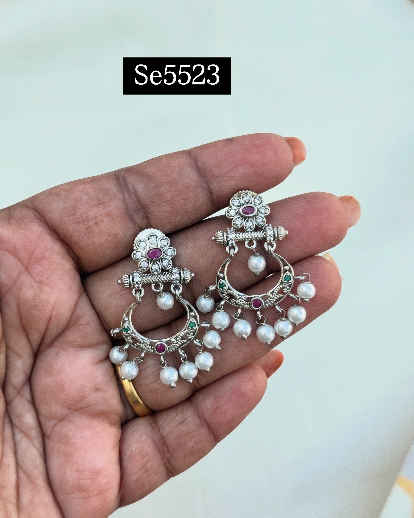 250/- sale earrings