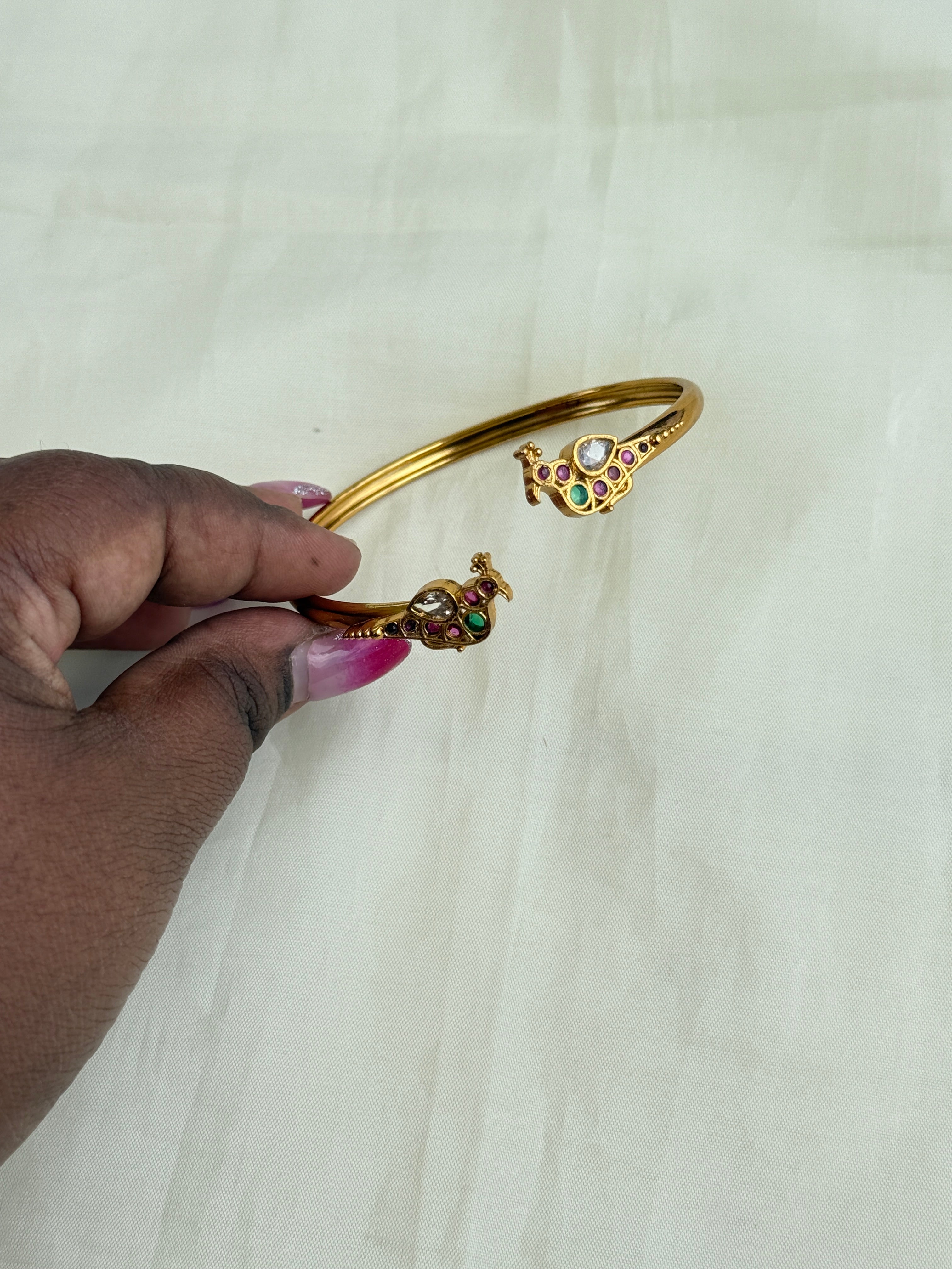 Br517 Kemp parrot openable bracelet