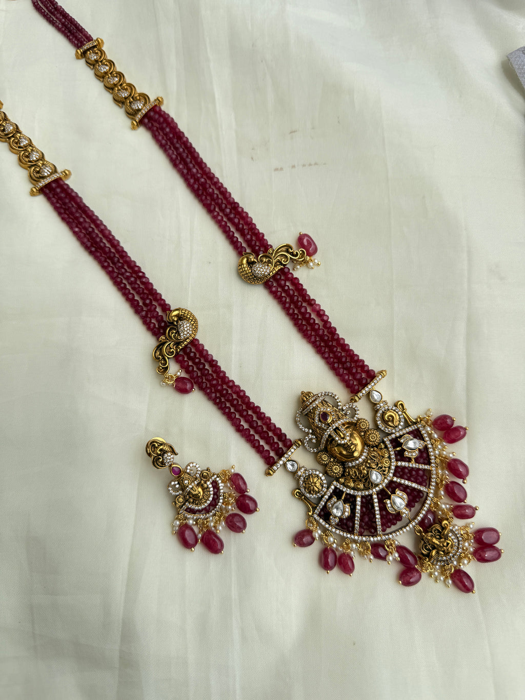 Lh2022 3 lines long beads with lord Venkateswara Swamy pendant and earrings