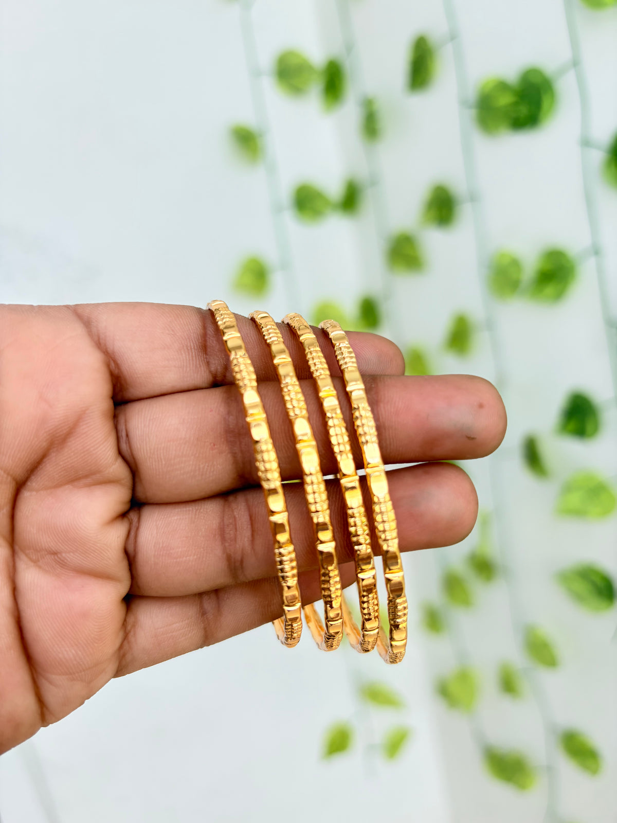 Unique design Panchaloham polished bangles ph628