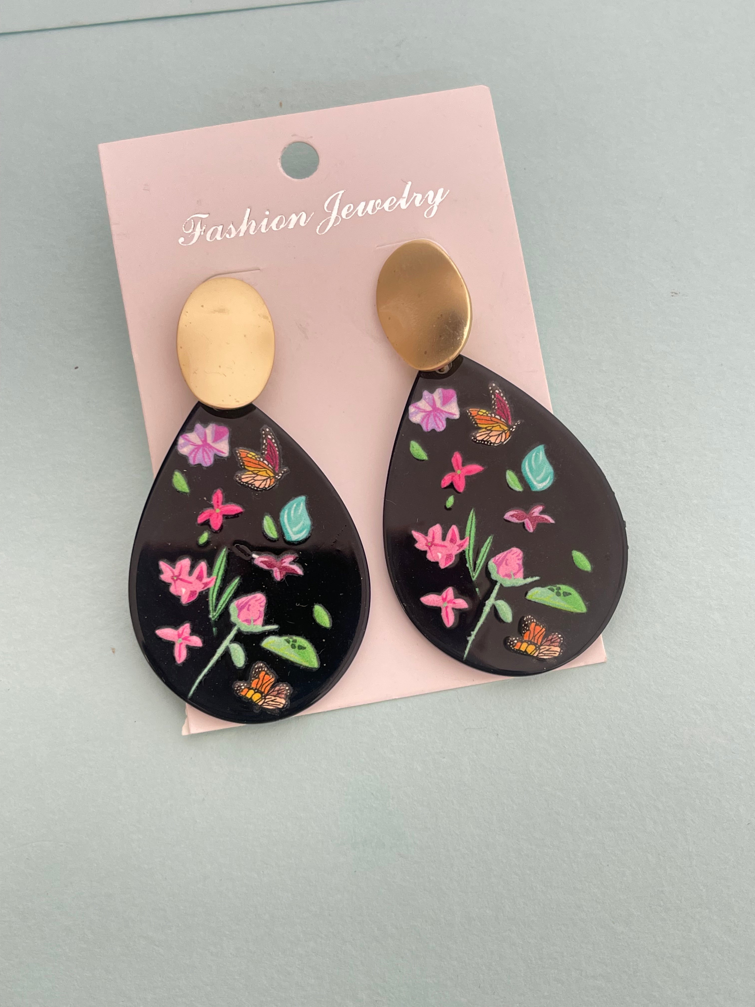 Western lightweight danglers