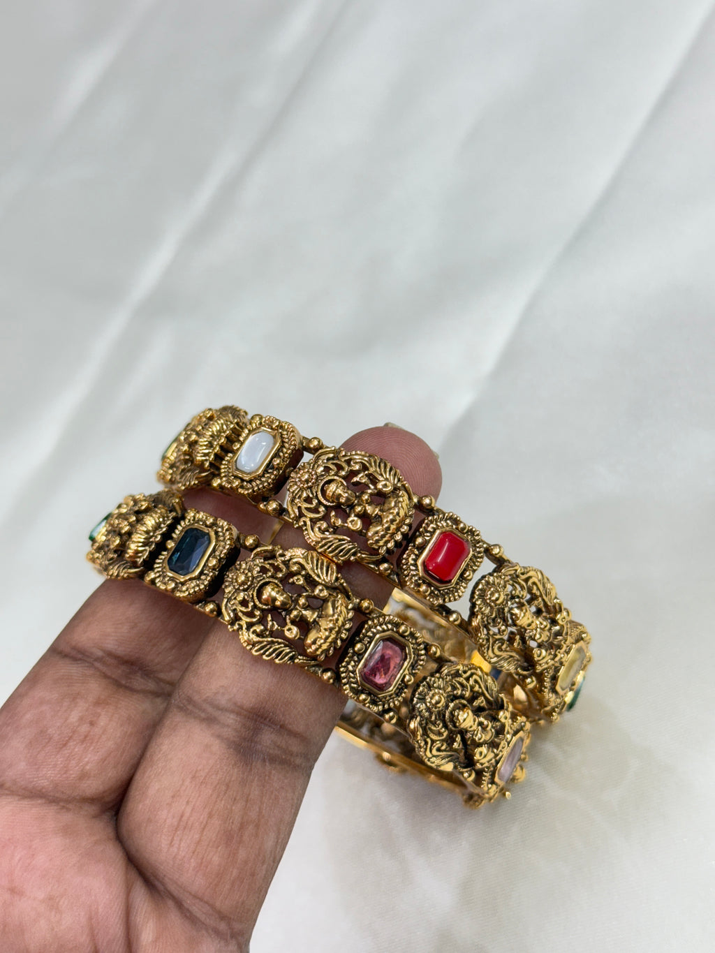 Sb107 Lakshmi Devi navarathan bangles