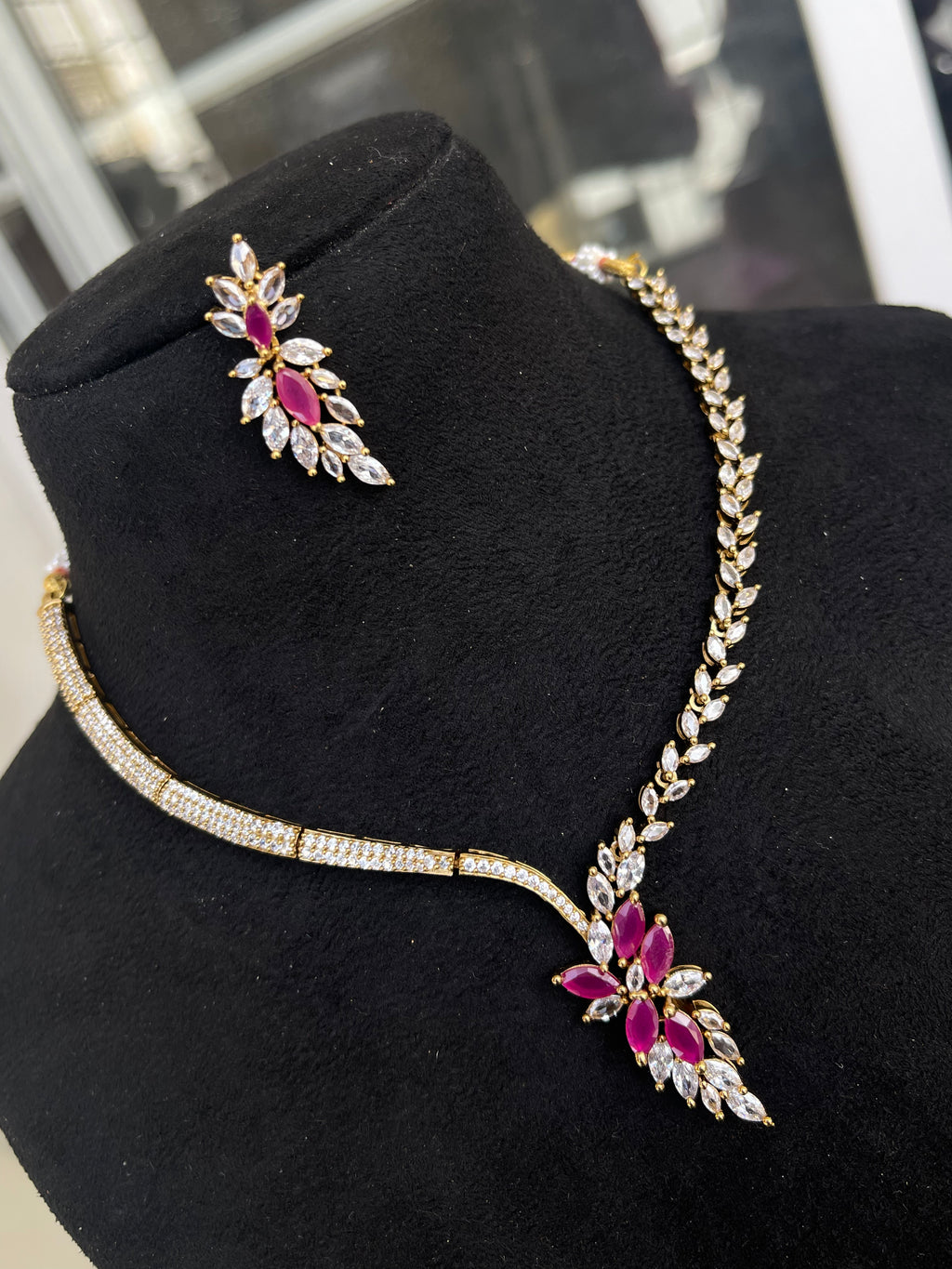 Ns516 Ruby white combination neckset