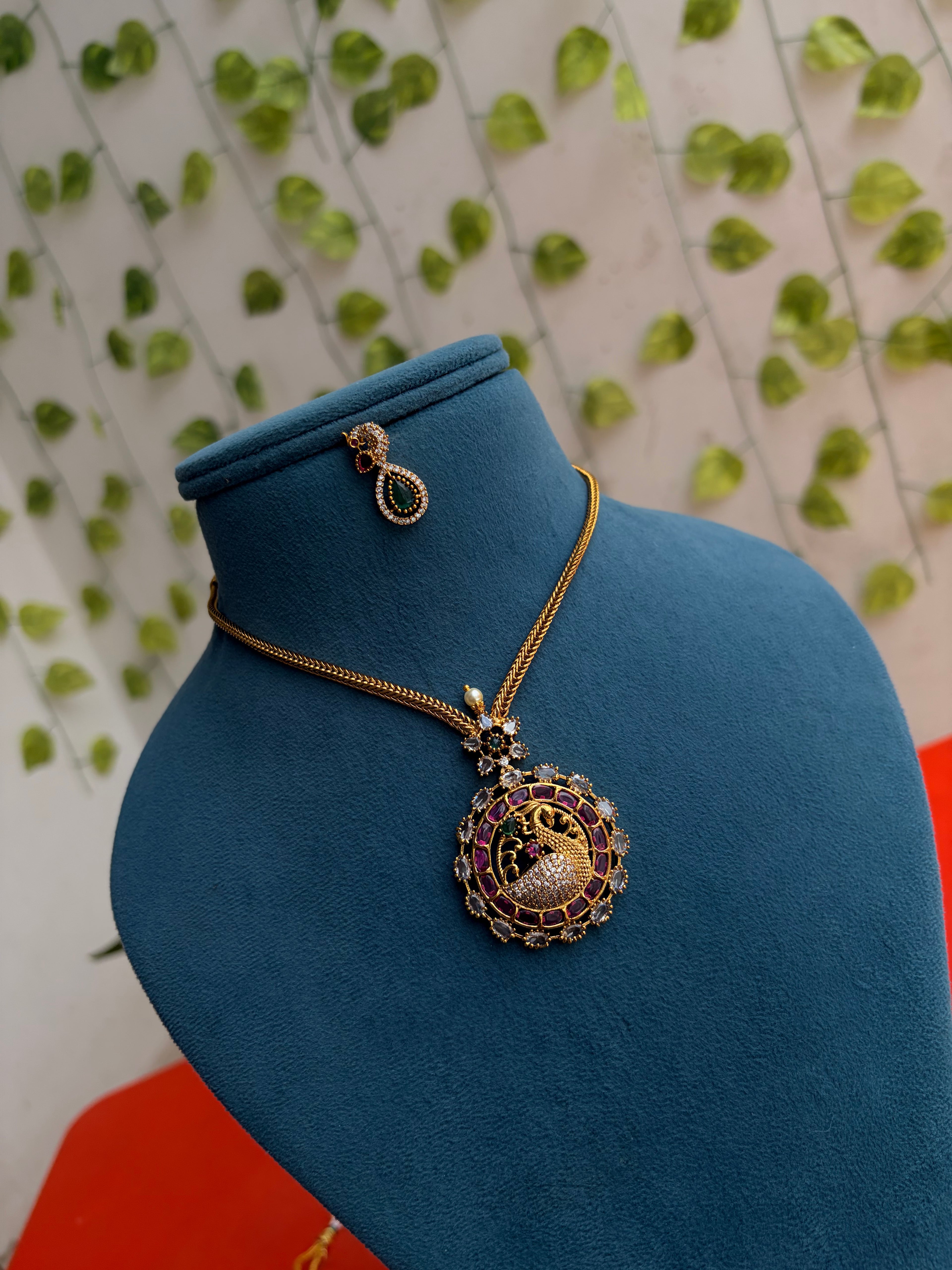 Ns897 peacock pendant kemp nano thread short Neckset with earrings