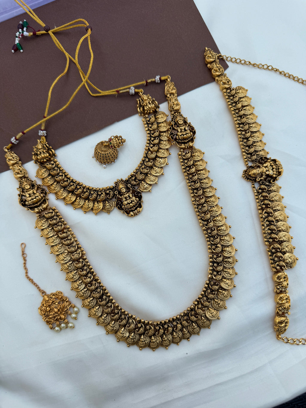 Bs261 Laksmi Devi kasulaperu bridal set hipchain and tikka