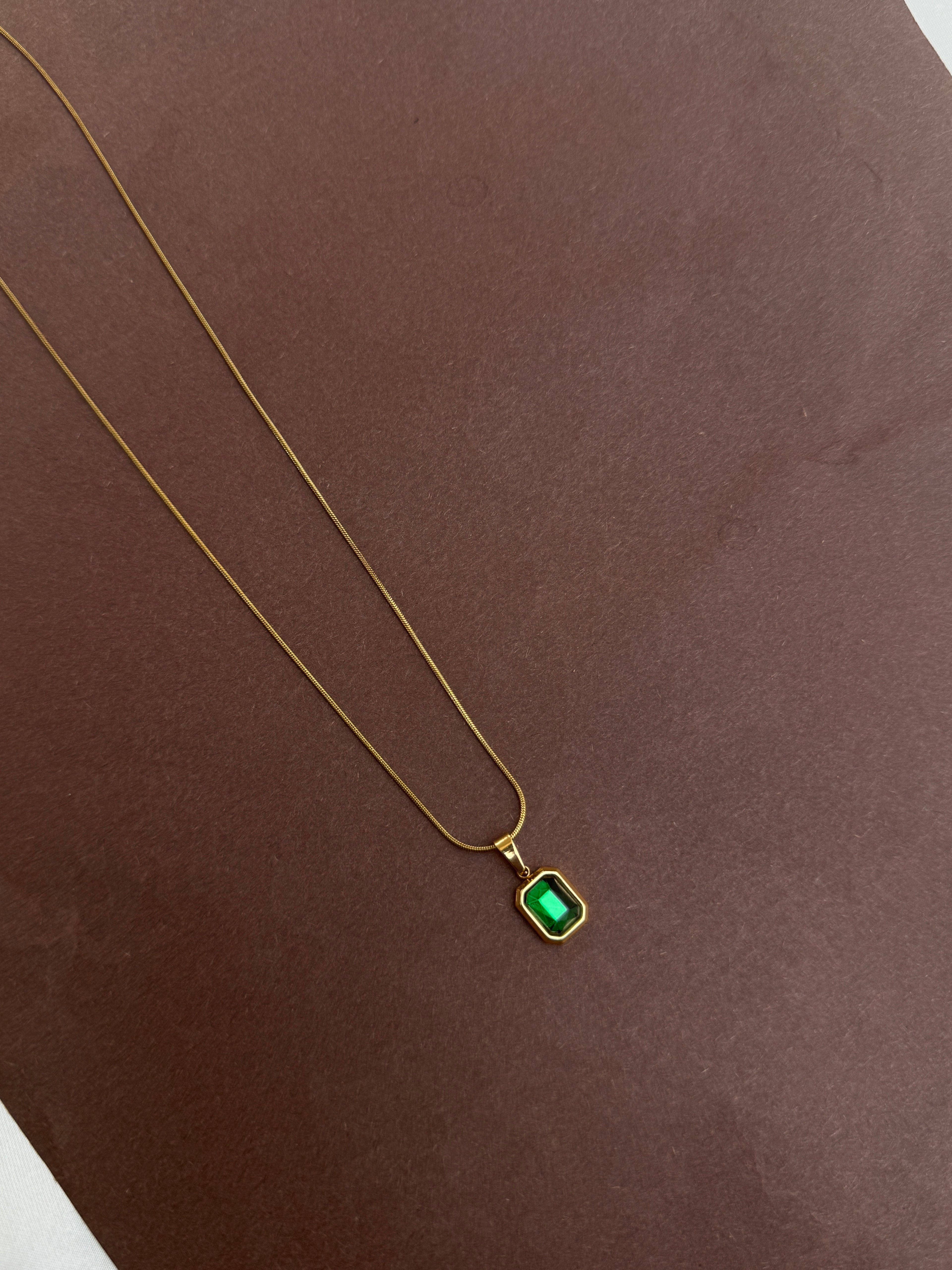 Dc026 anti tarnish daily wear locket chain