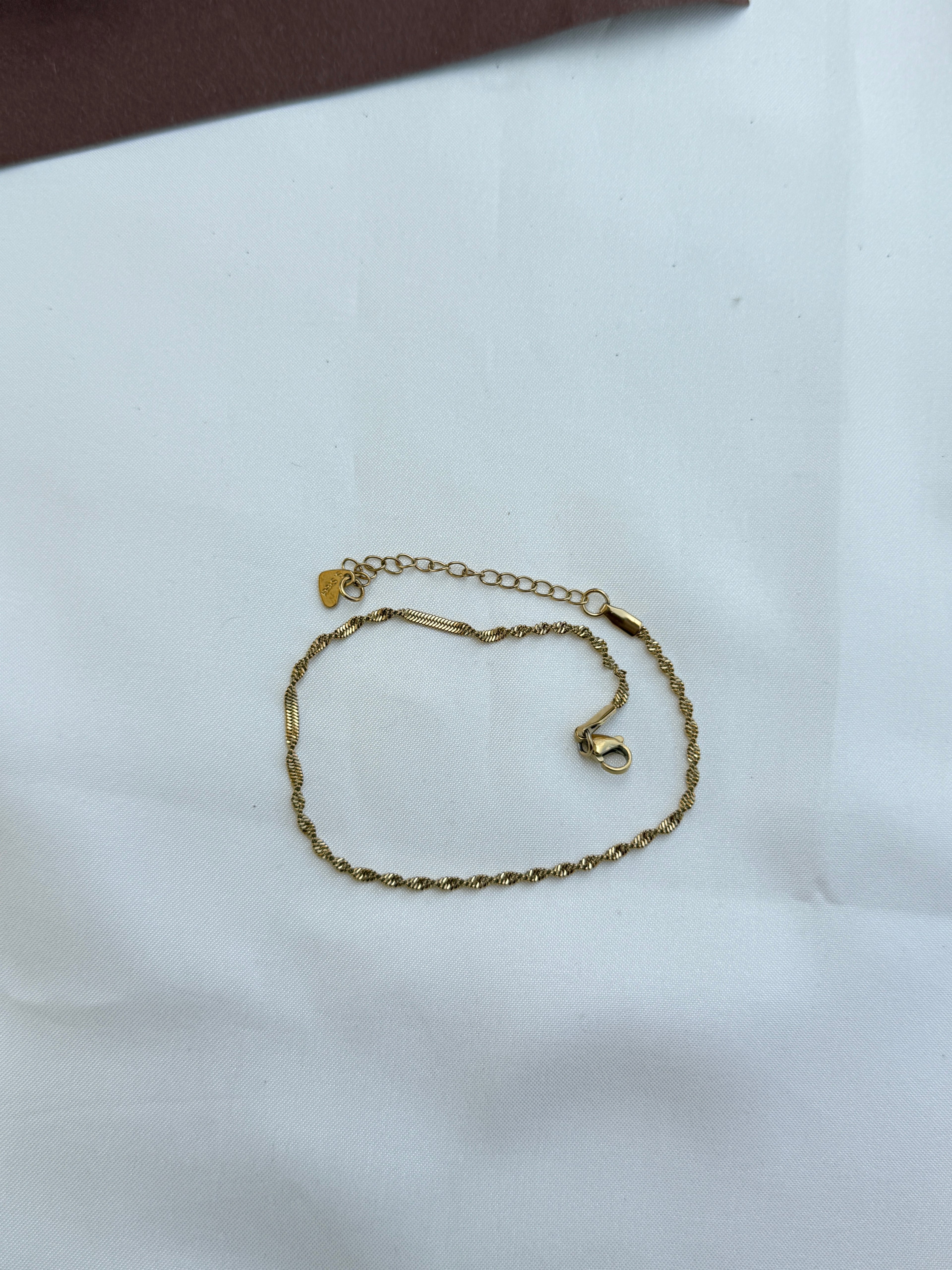 Ak103 gold anklets
