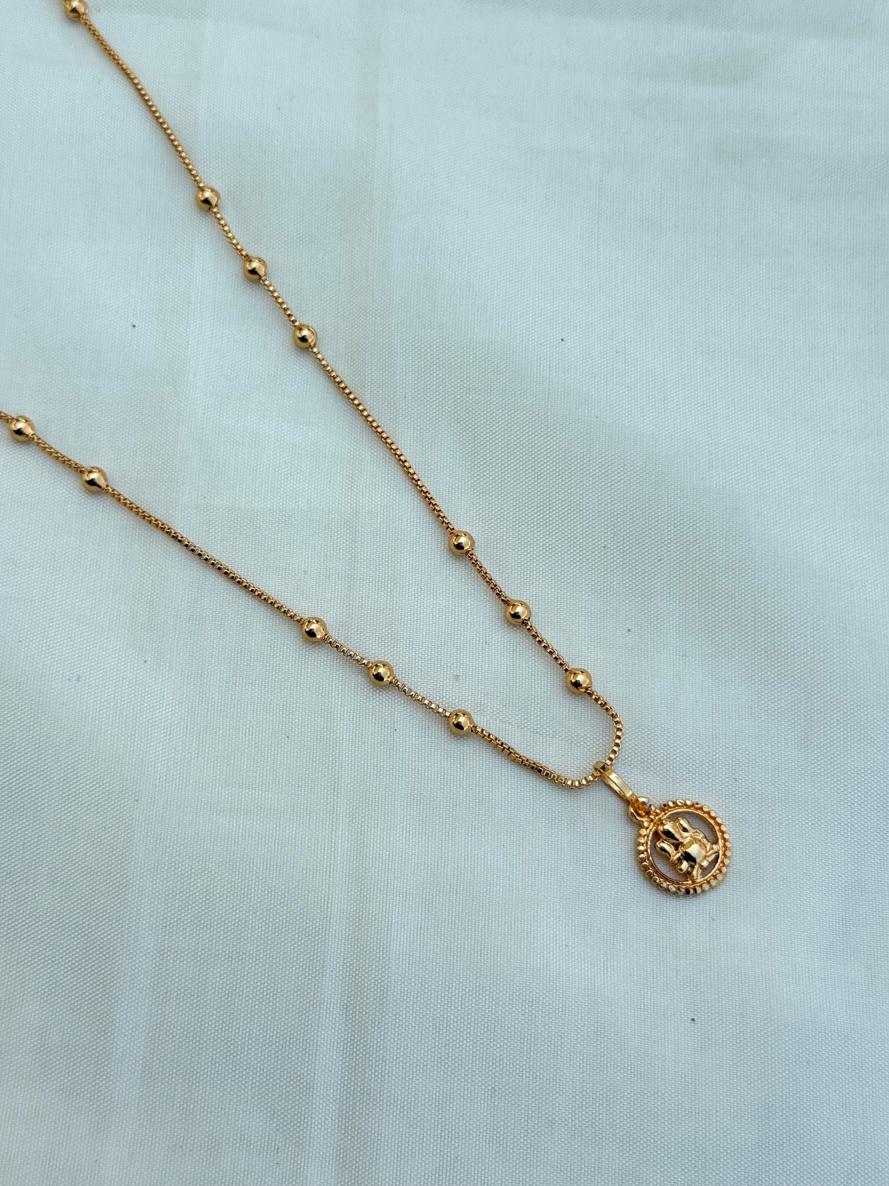 Dc001-dailywear chain