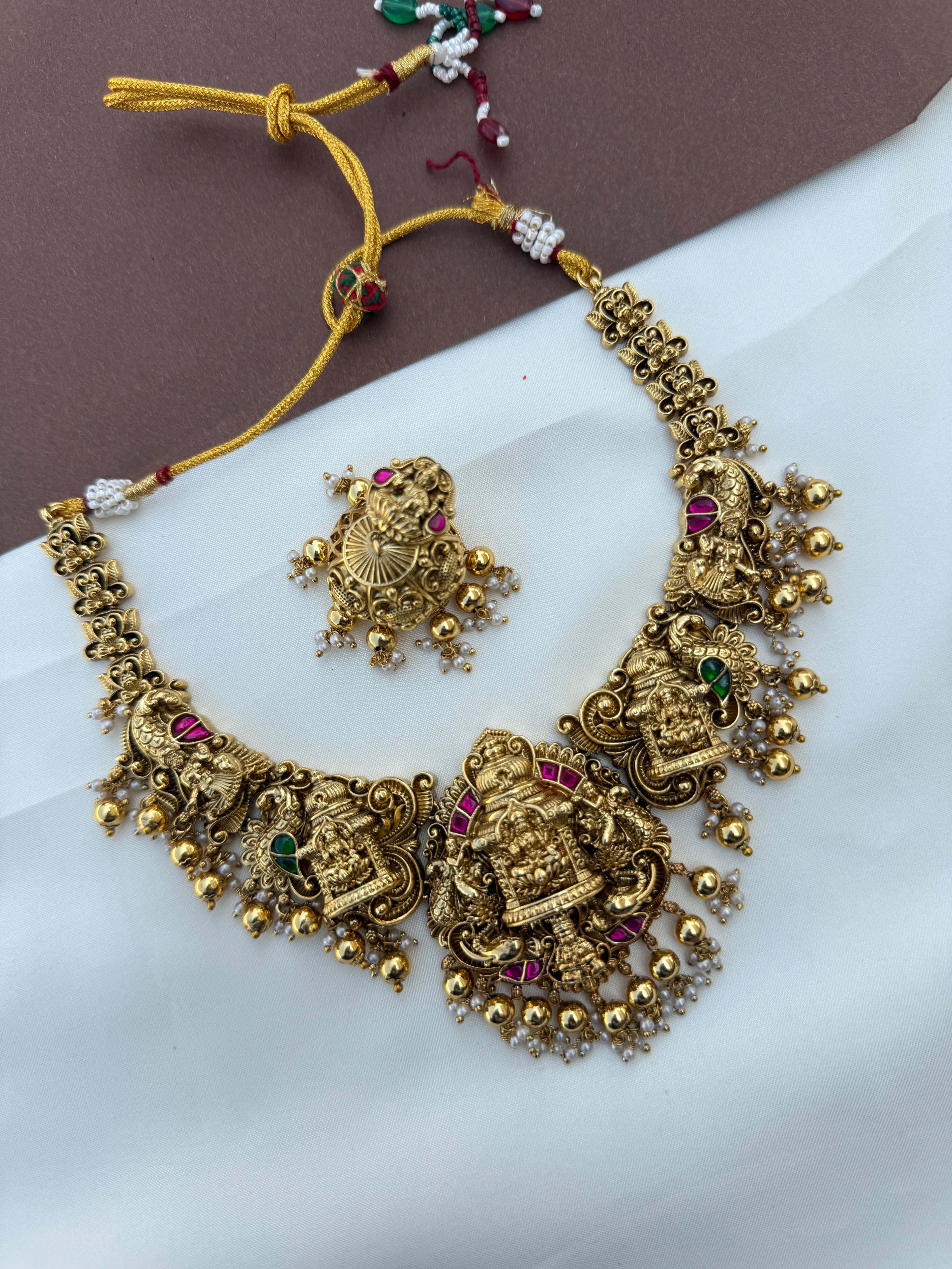 Ns618 Lakshmi devi peacock elephant nakshi jadau kundan neckset with gold ball