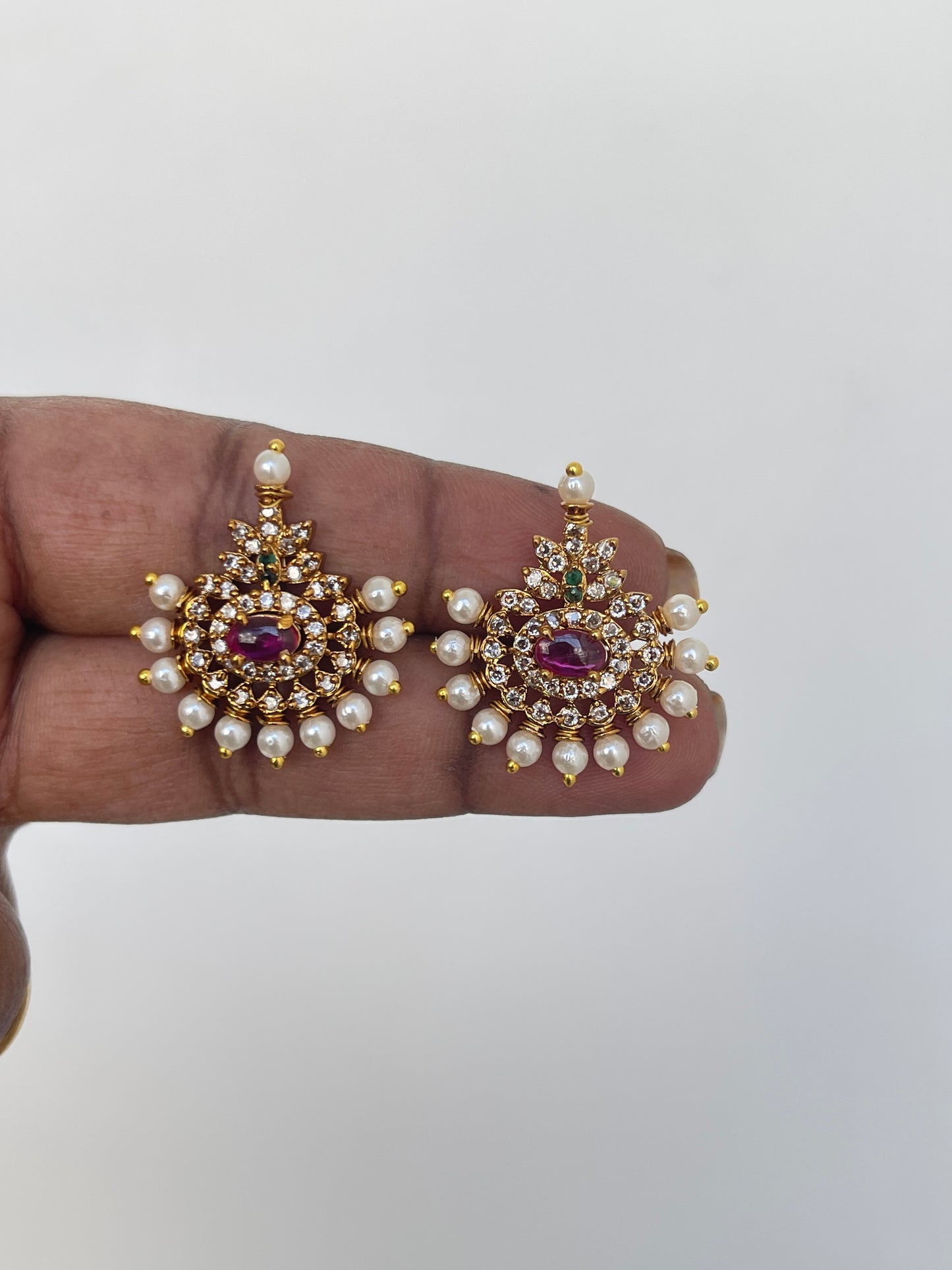 Studs with Ruby stone st1660