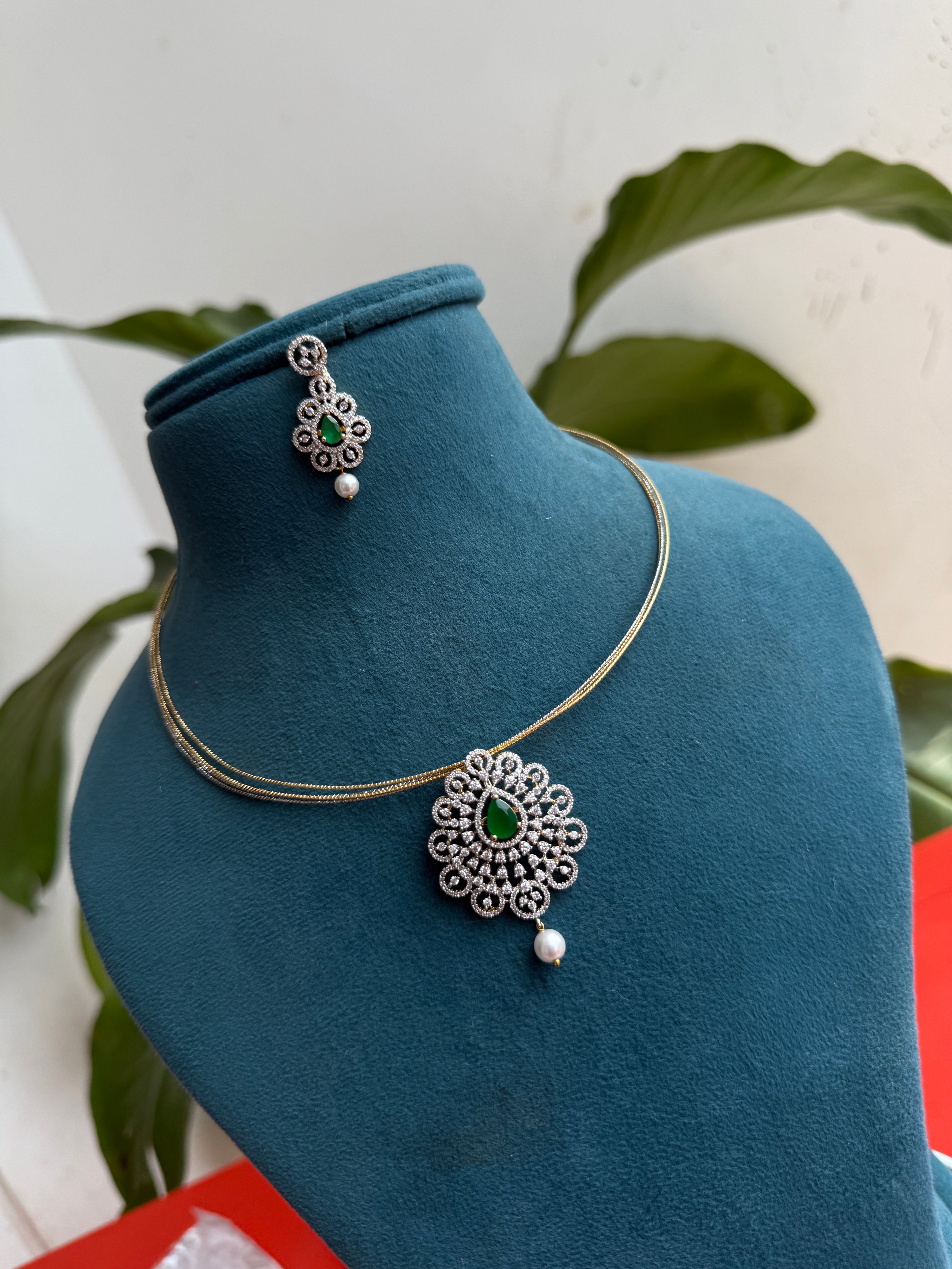 Hs006 gold silver hasli with diamond finish pendant